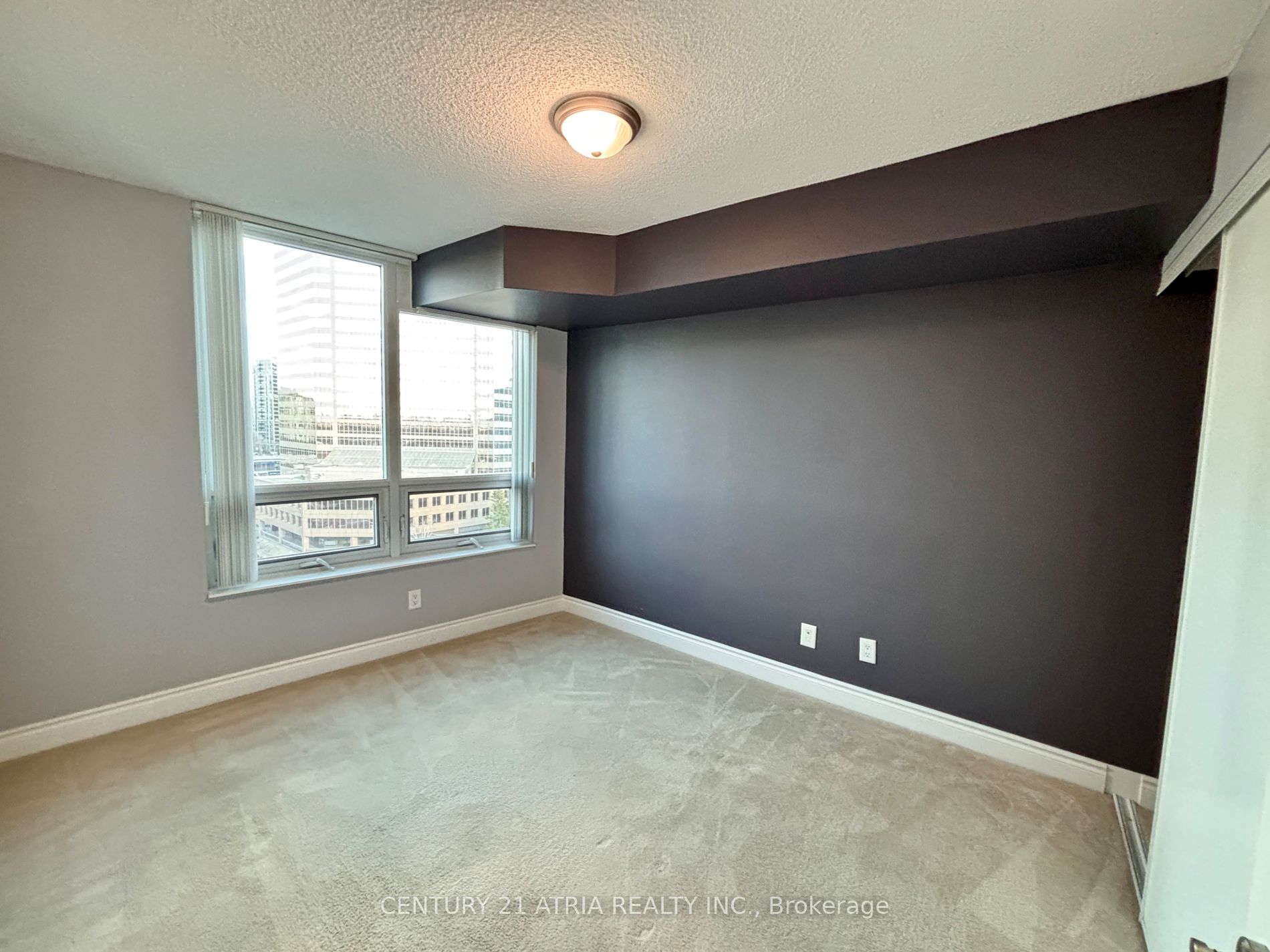 25 Greenview Ave, #924
