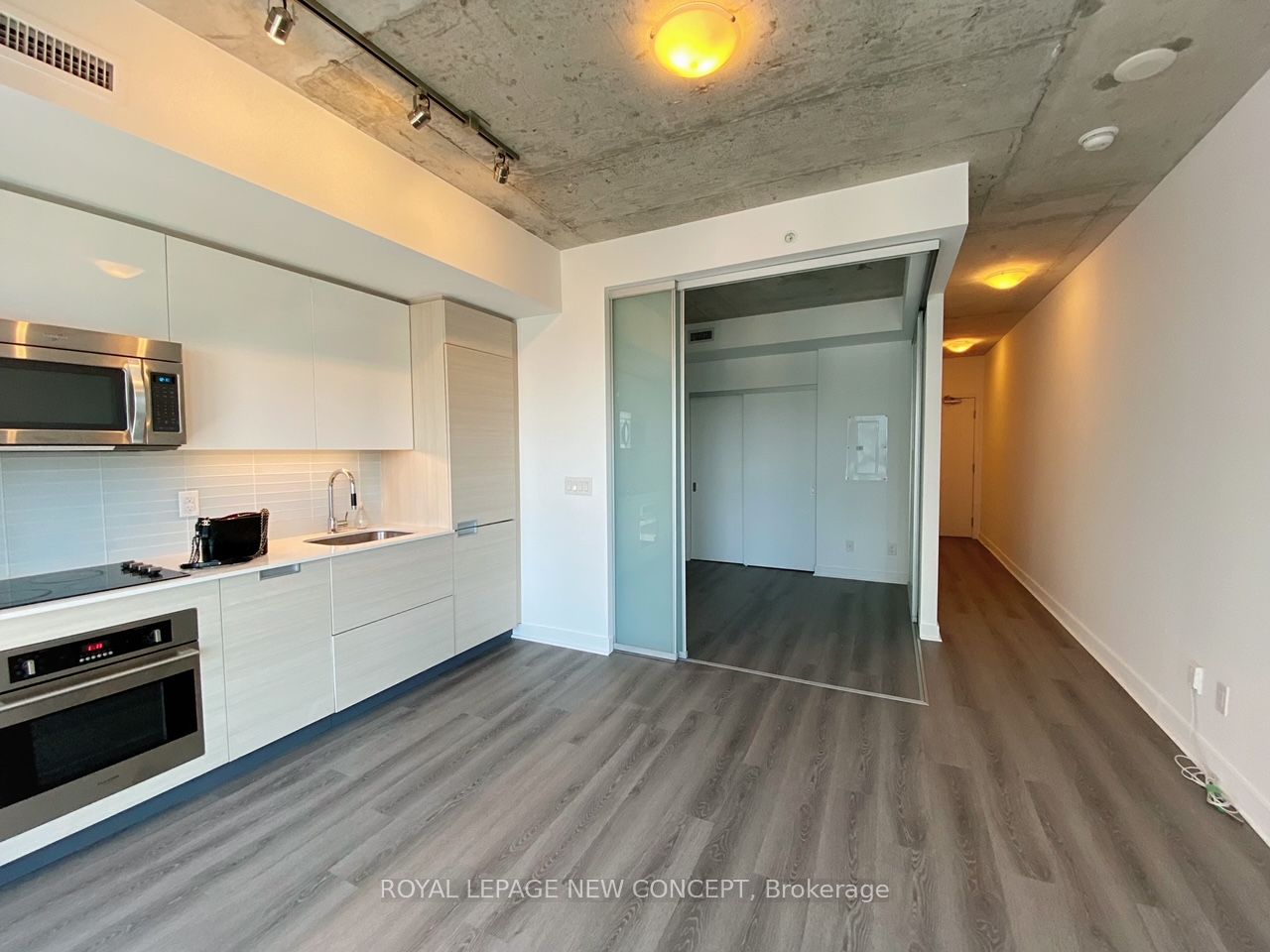 210 Simcoe Street, #2310