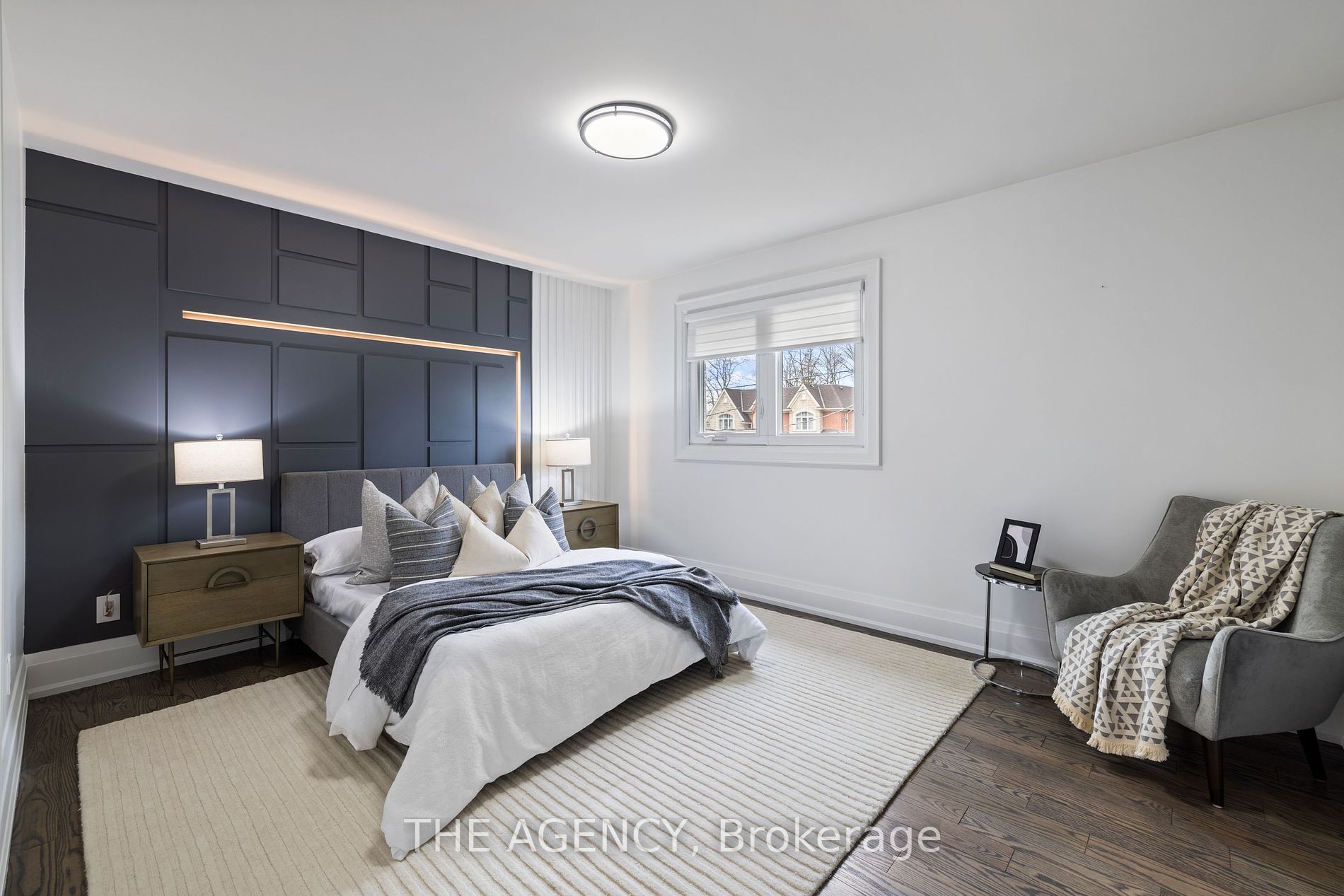 95 Risebrough Ave