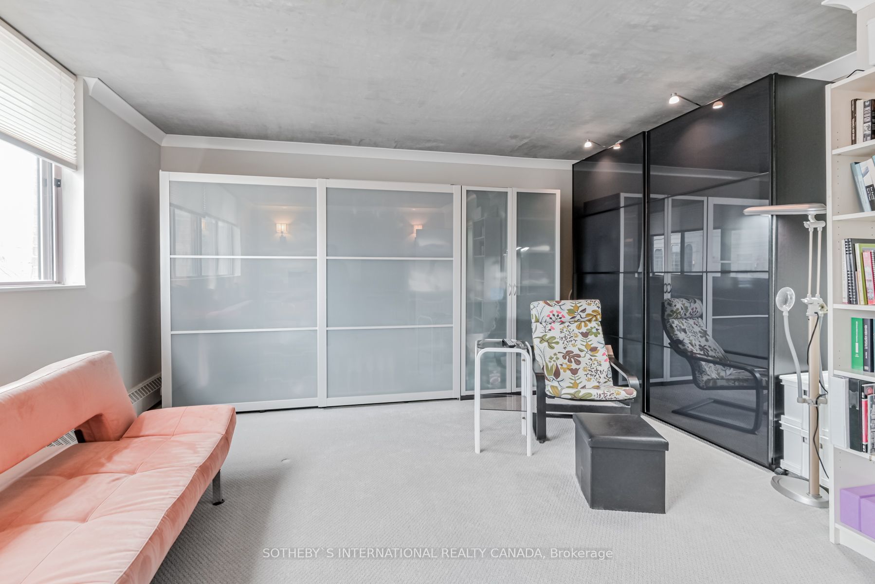 3 Duplex Avenue, #108
