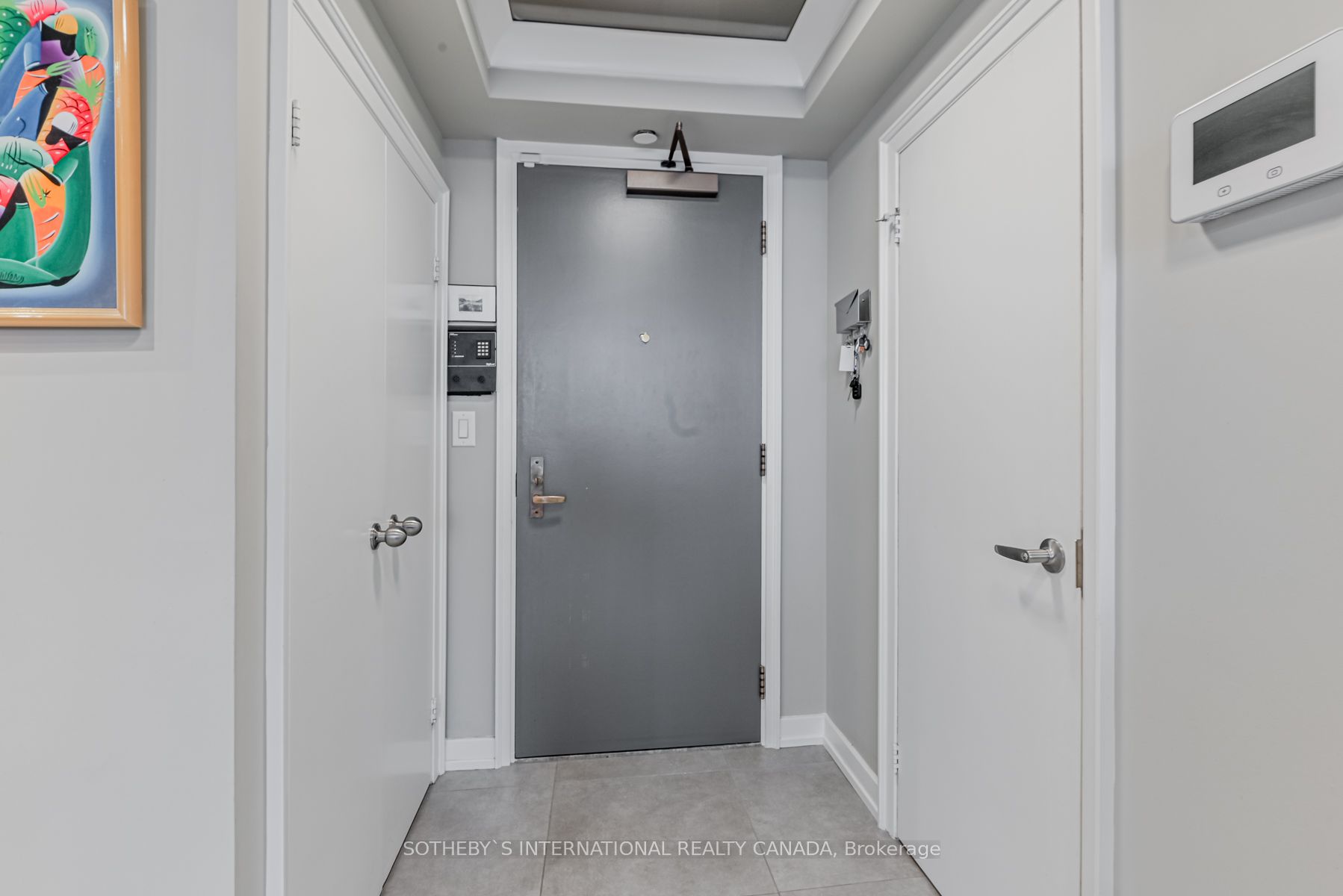 3 Duplex Avenue, #108