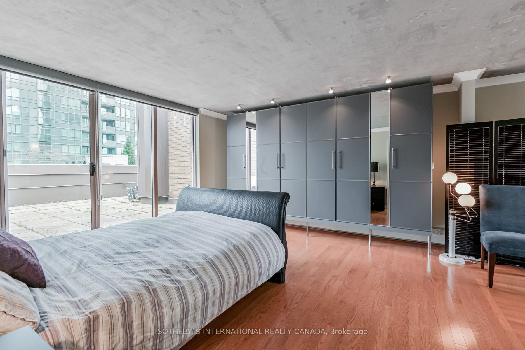 3 Duplex Avenue, #108