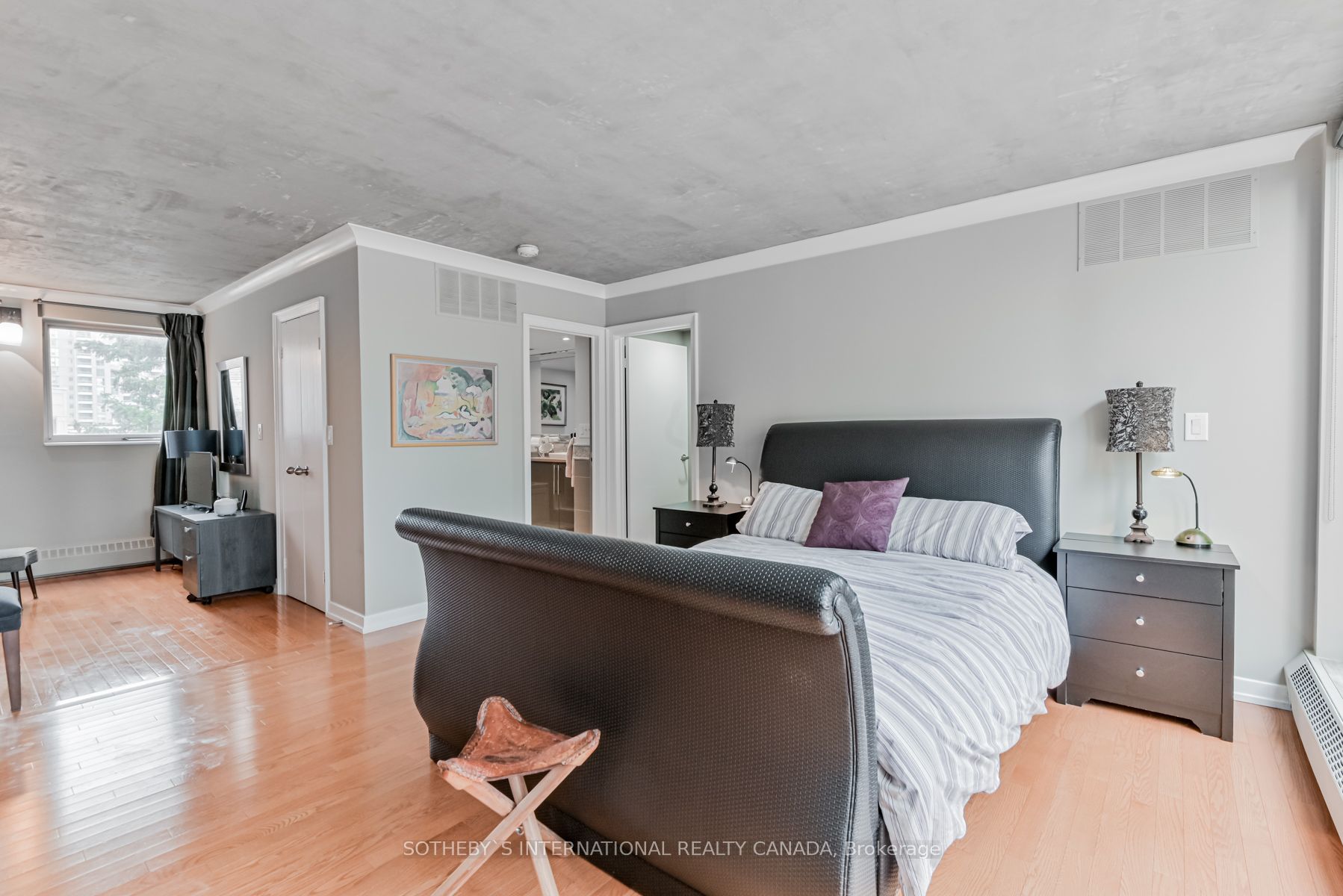 3 Duplex Avenue, #108