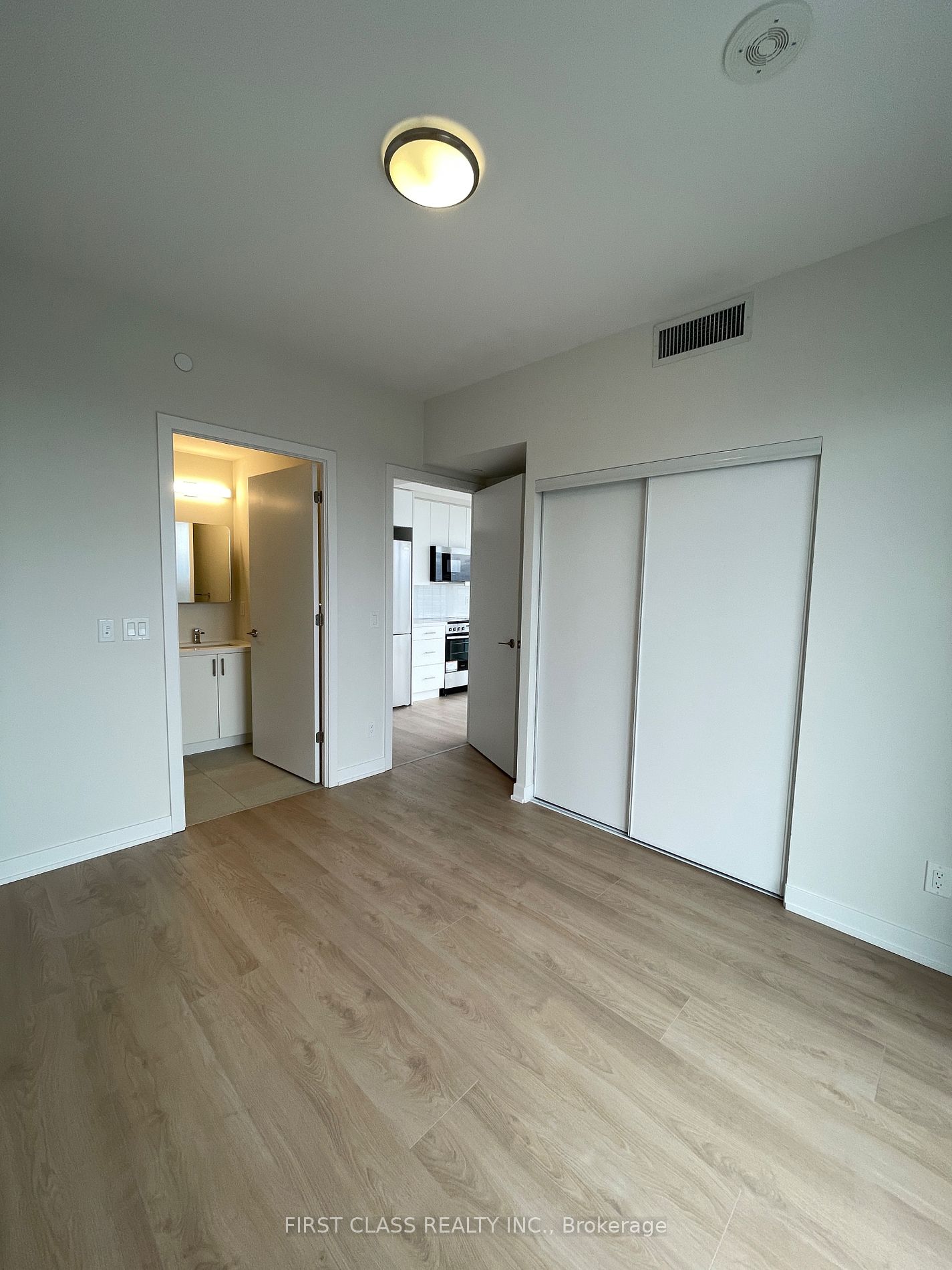 15 Ellerslie Ave, #2210