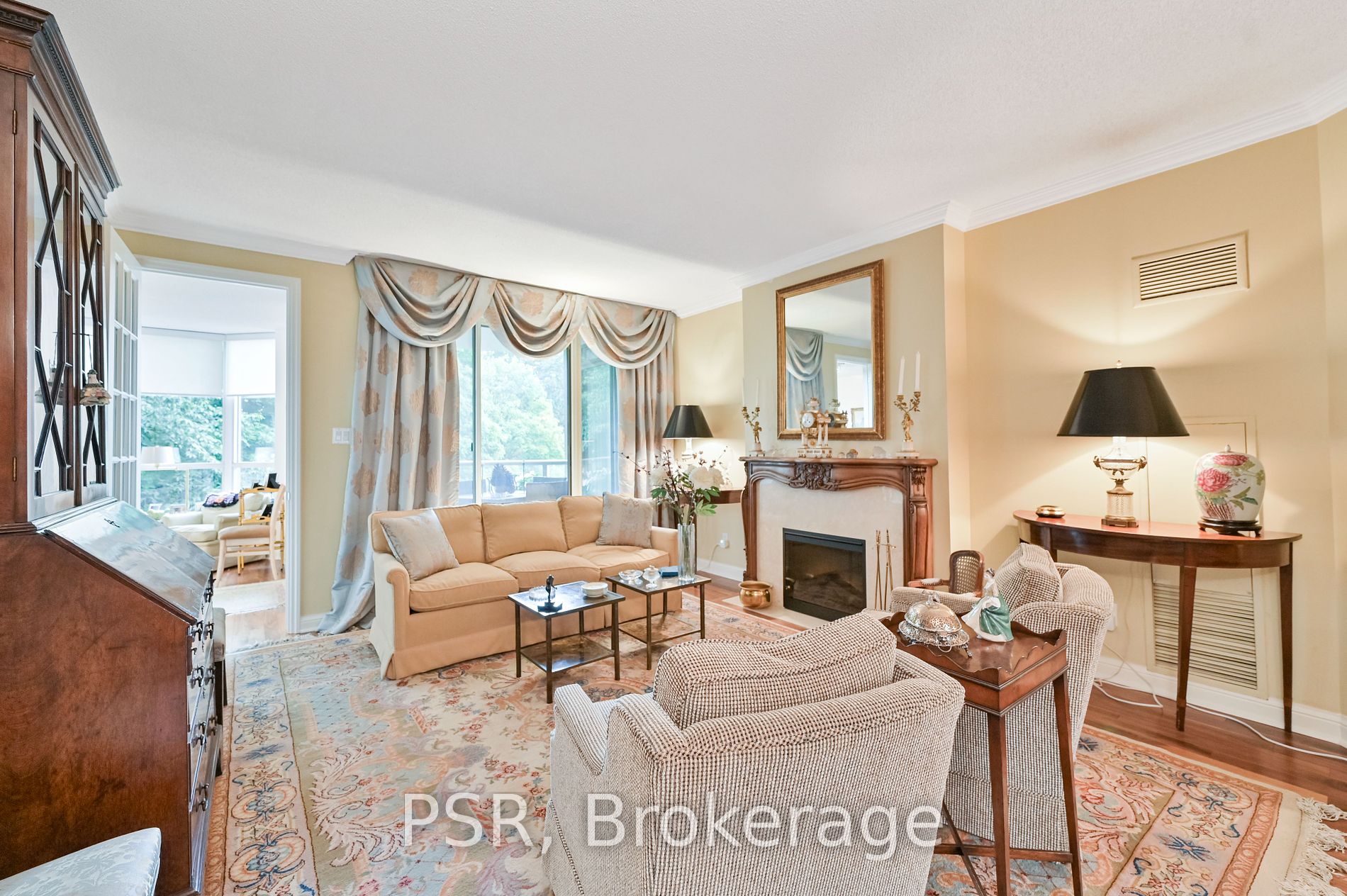 3800 Yonge Street, #PH18