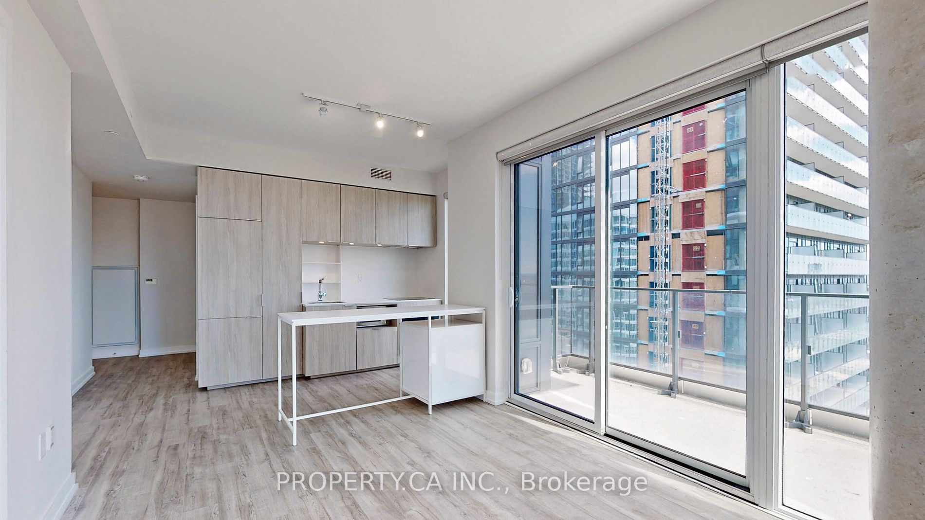 77 Shuter St, #2506