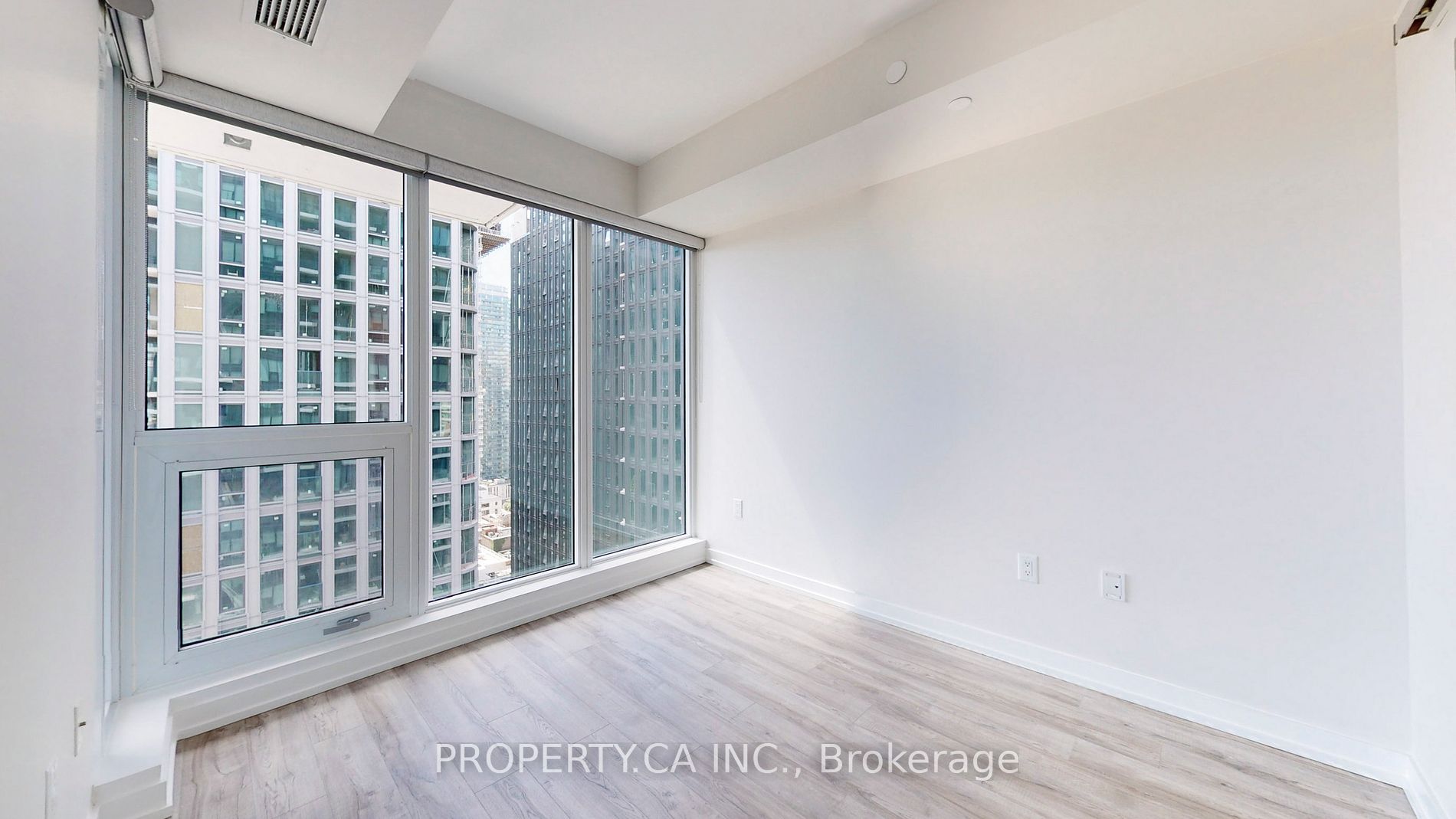 77 Shuter St, #2506