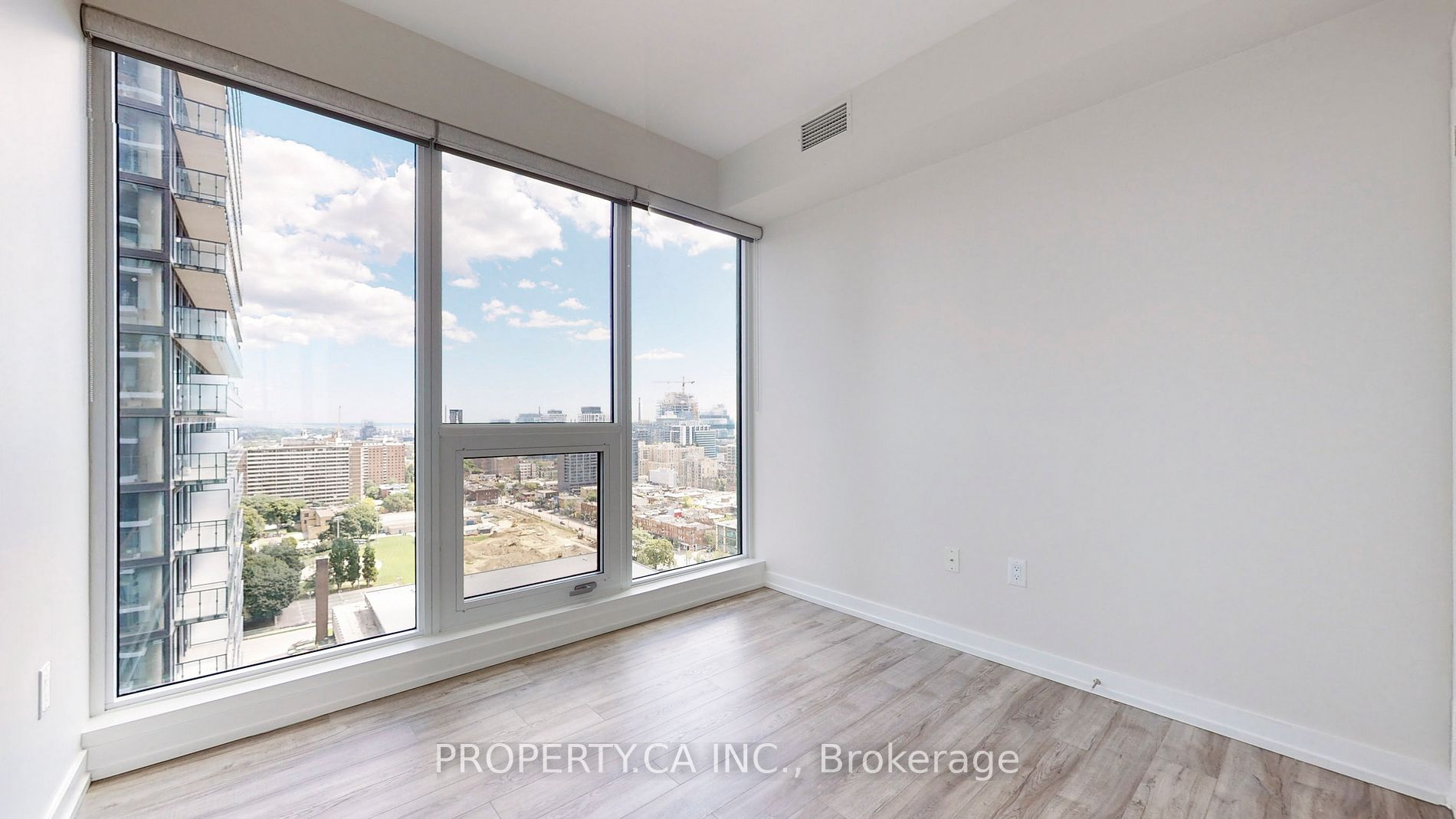 77 Shuter St, #2506