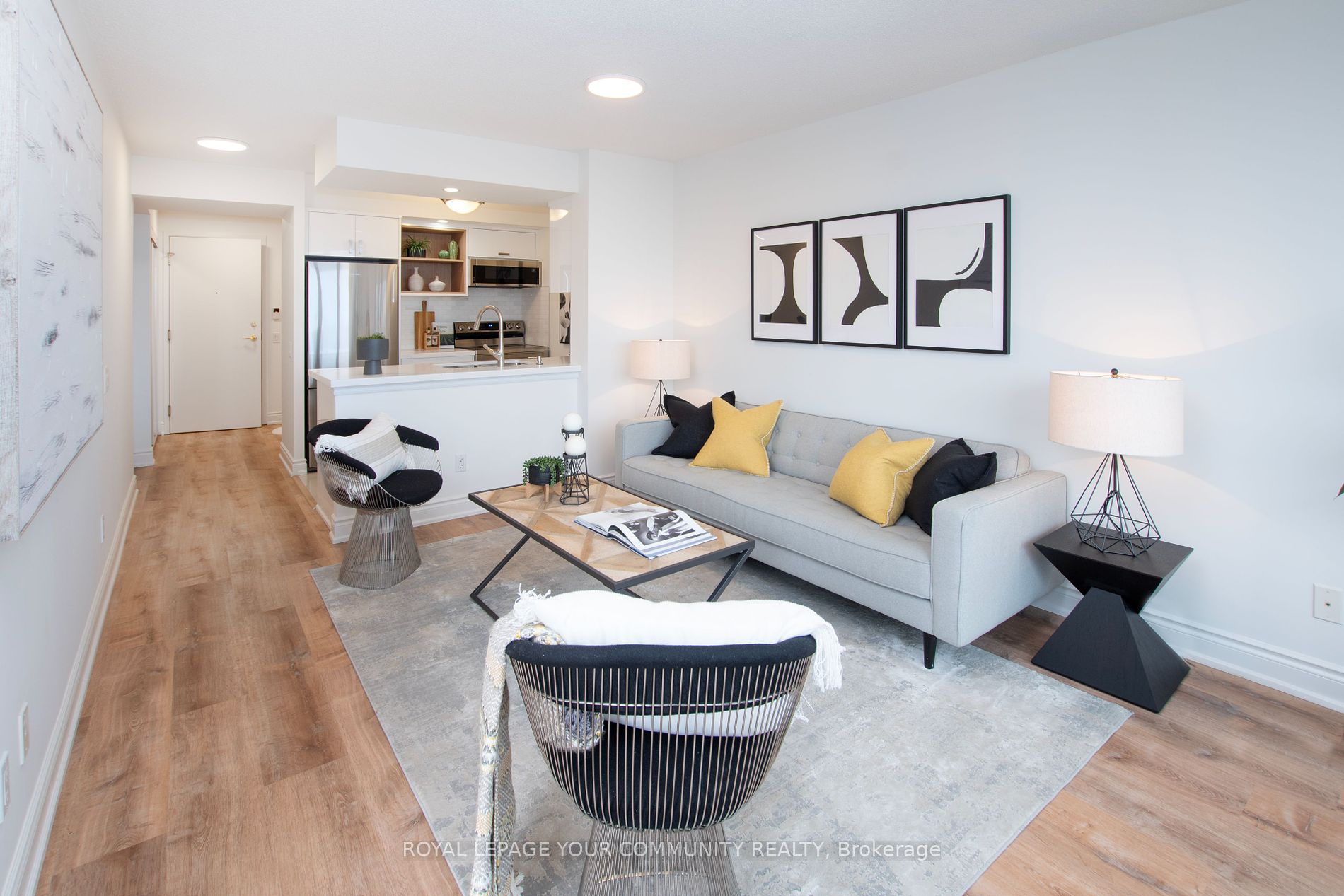 10 Northtown Way, #1602