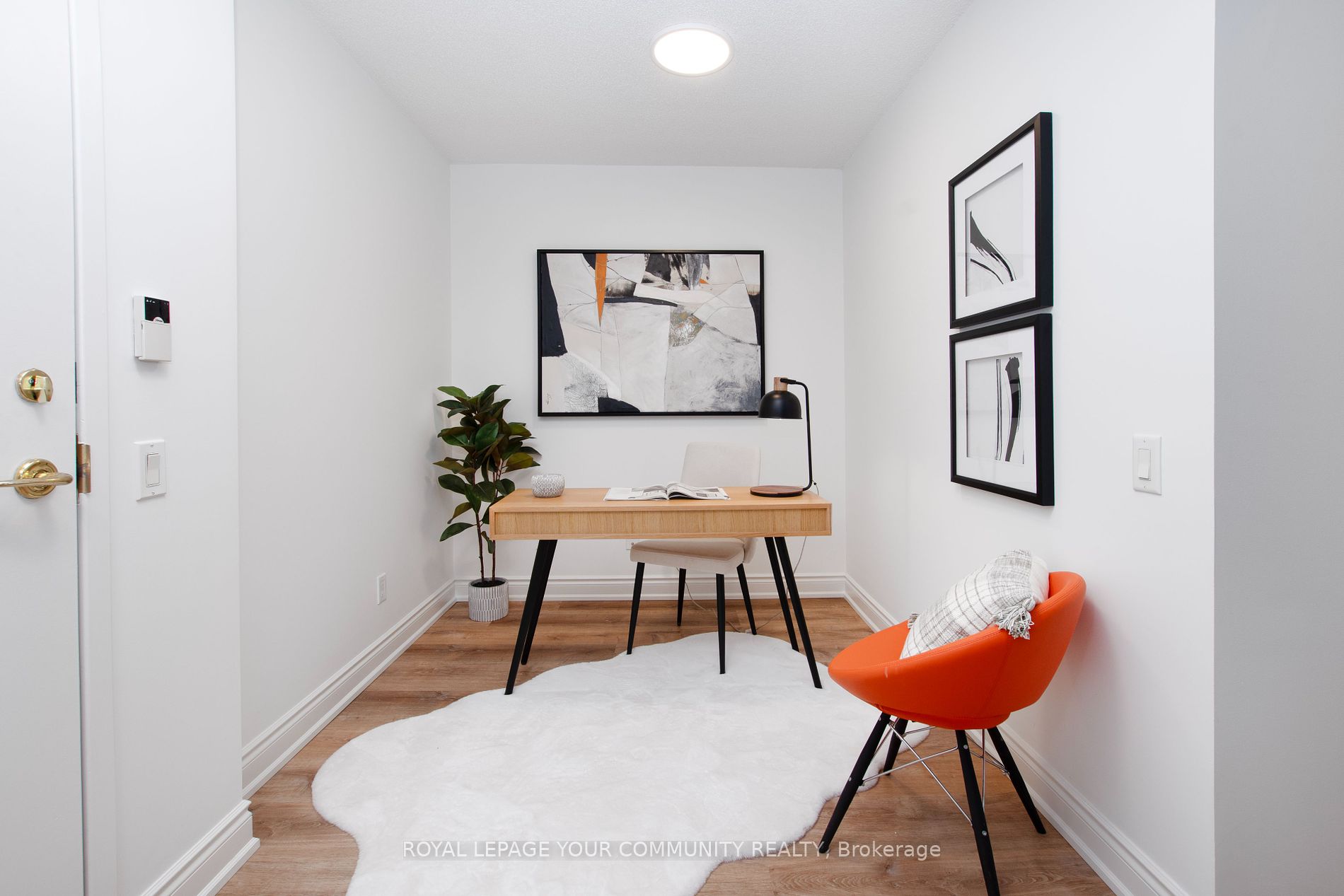 10 Northtown Way, #1602