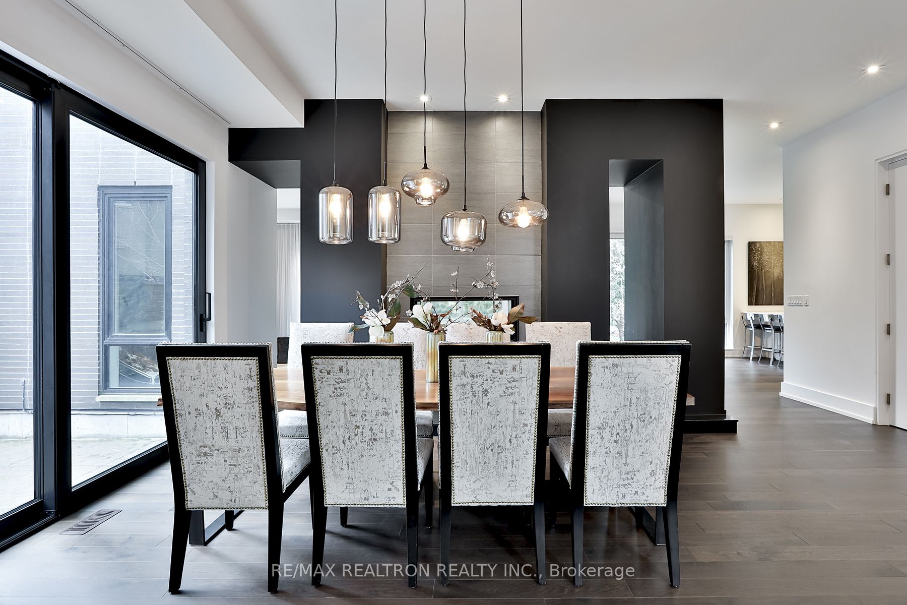 3 Valliere Place