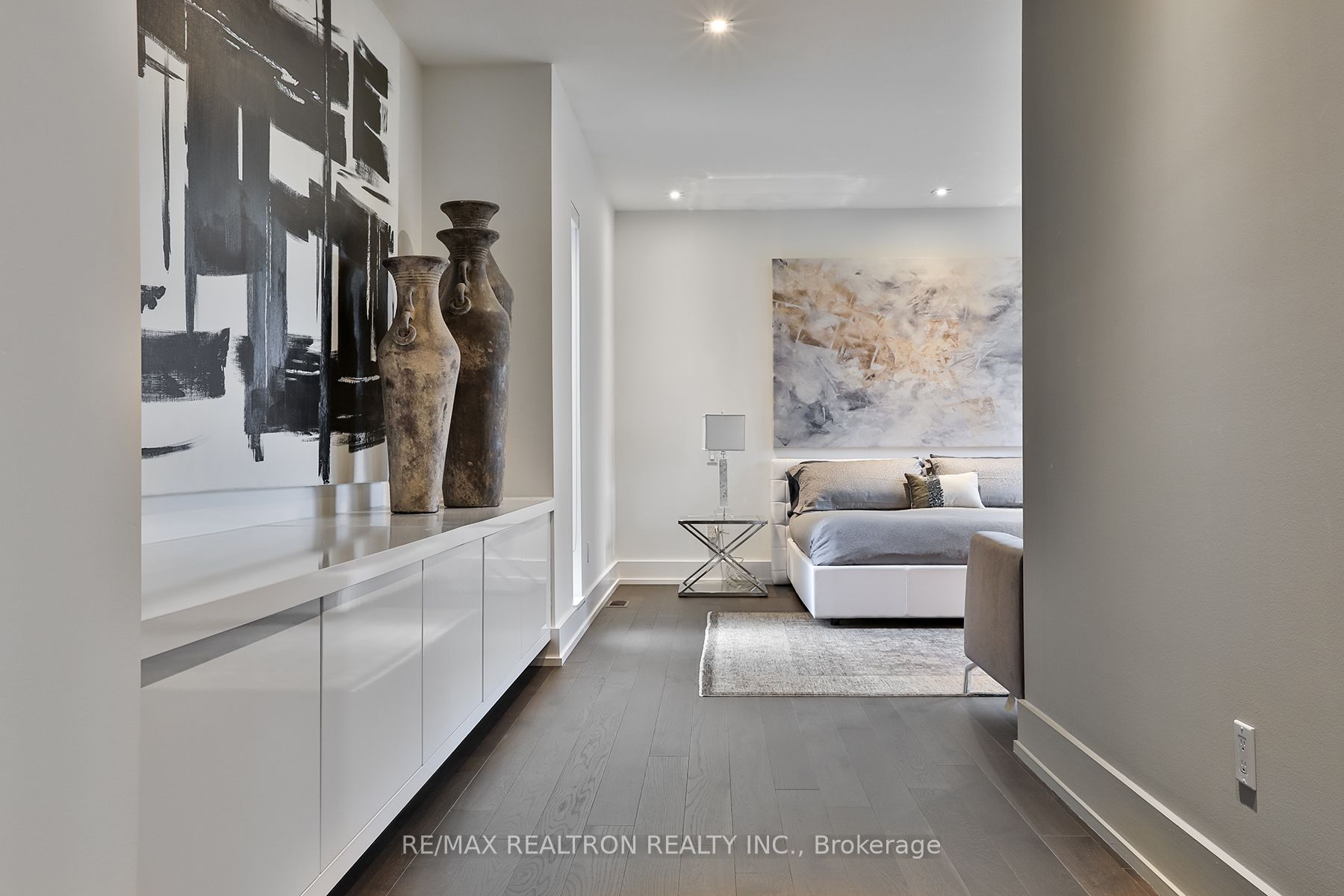 3 Valliere Place