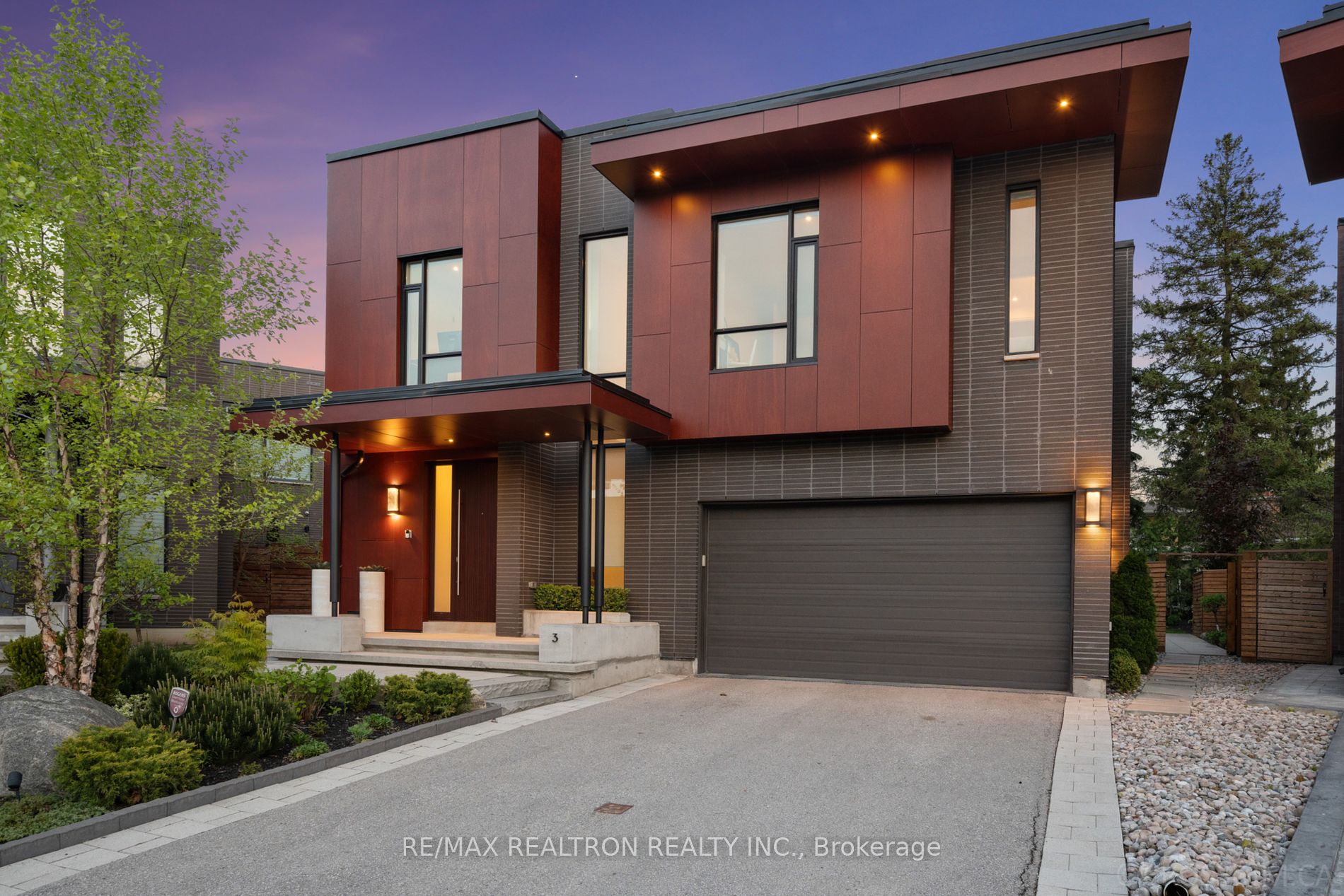3 Valliere Place