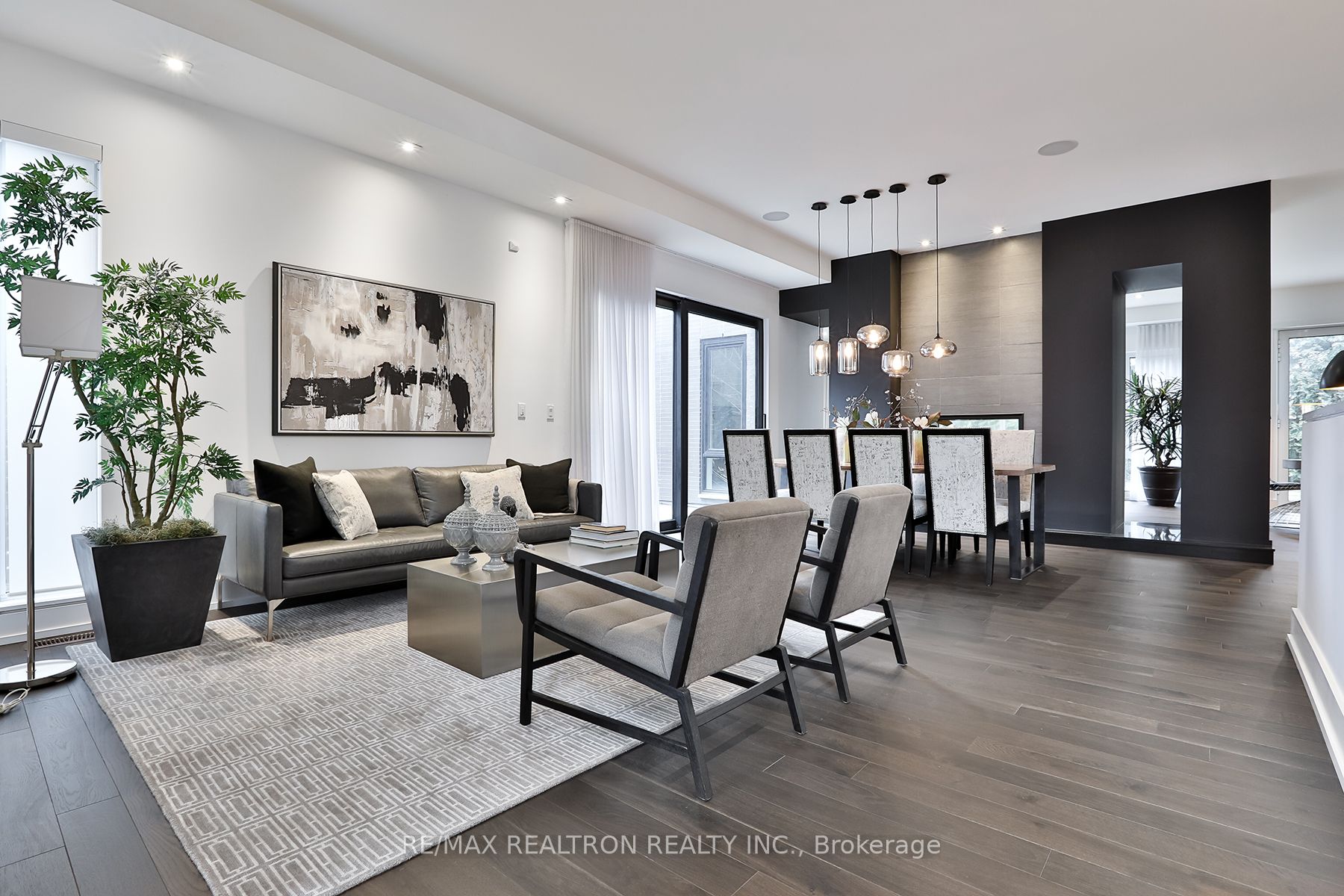 3 Valliere Place