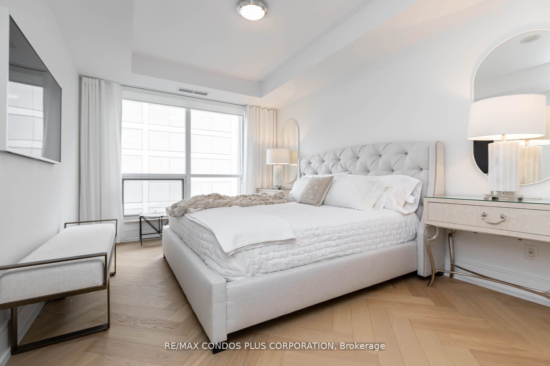 10 Bellair St, #801