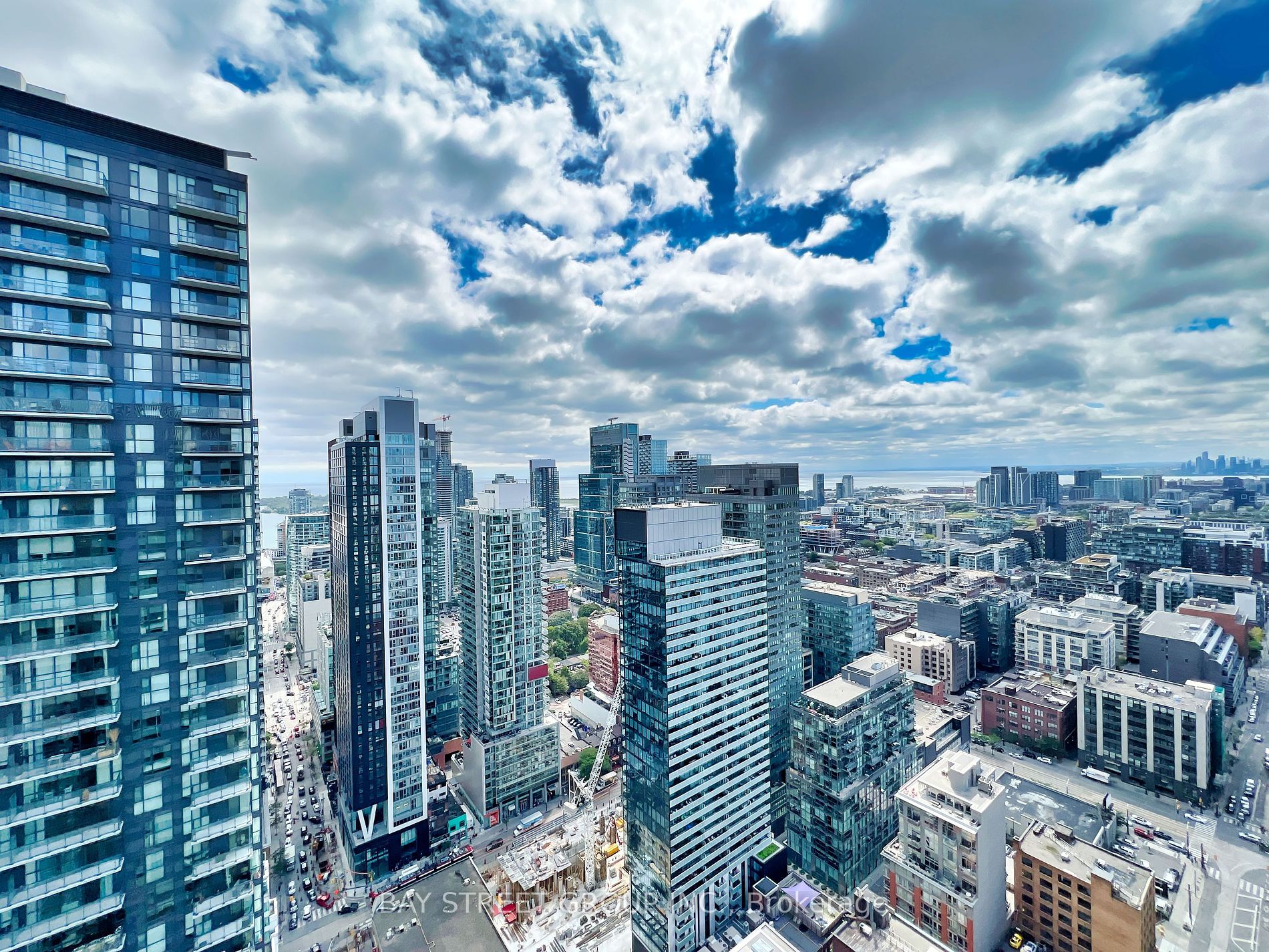 101 Peter St, #4009