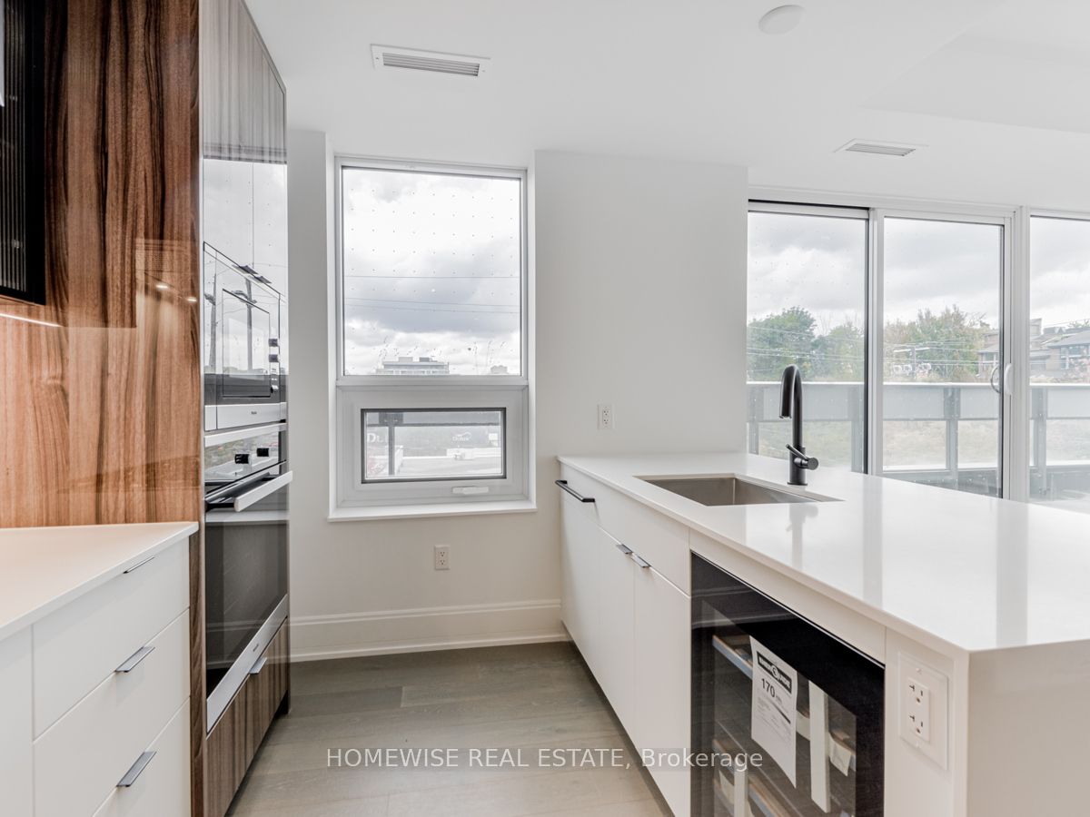 355 Bedford Park Avenue, #305