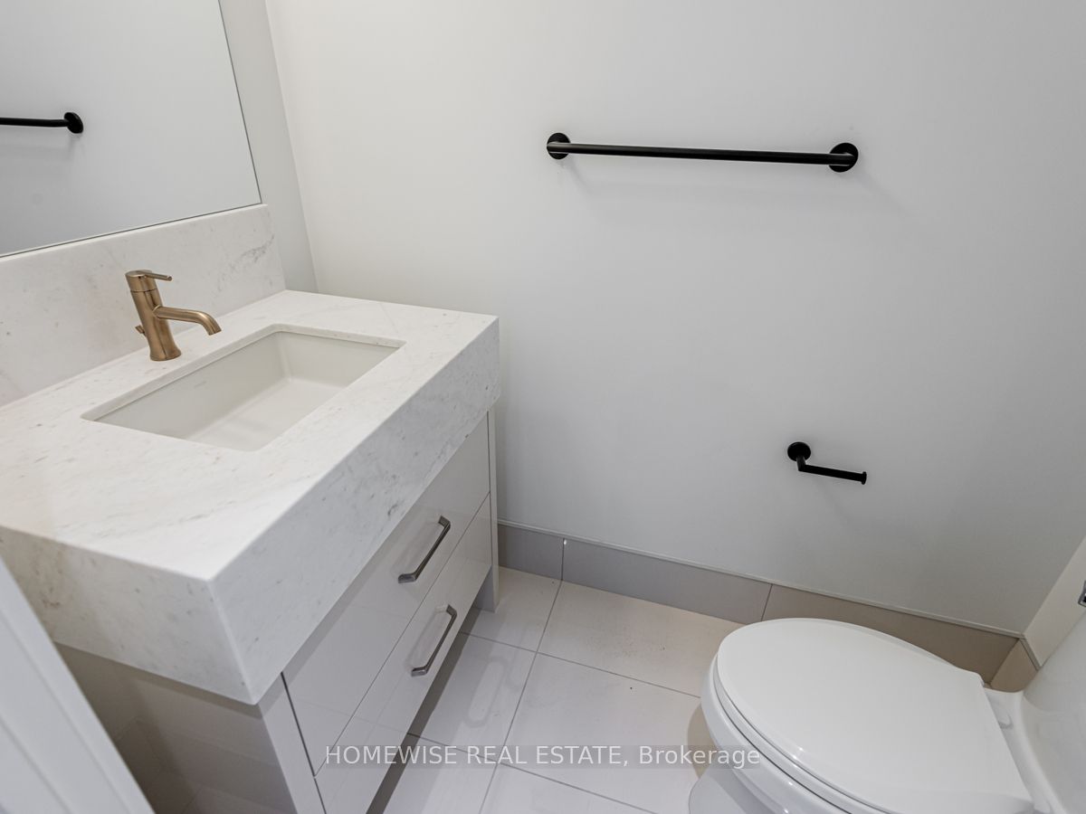 355 Bedford Park Avenue, #305