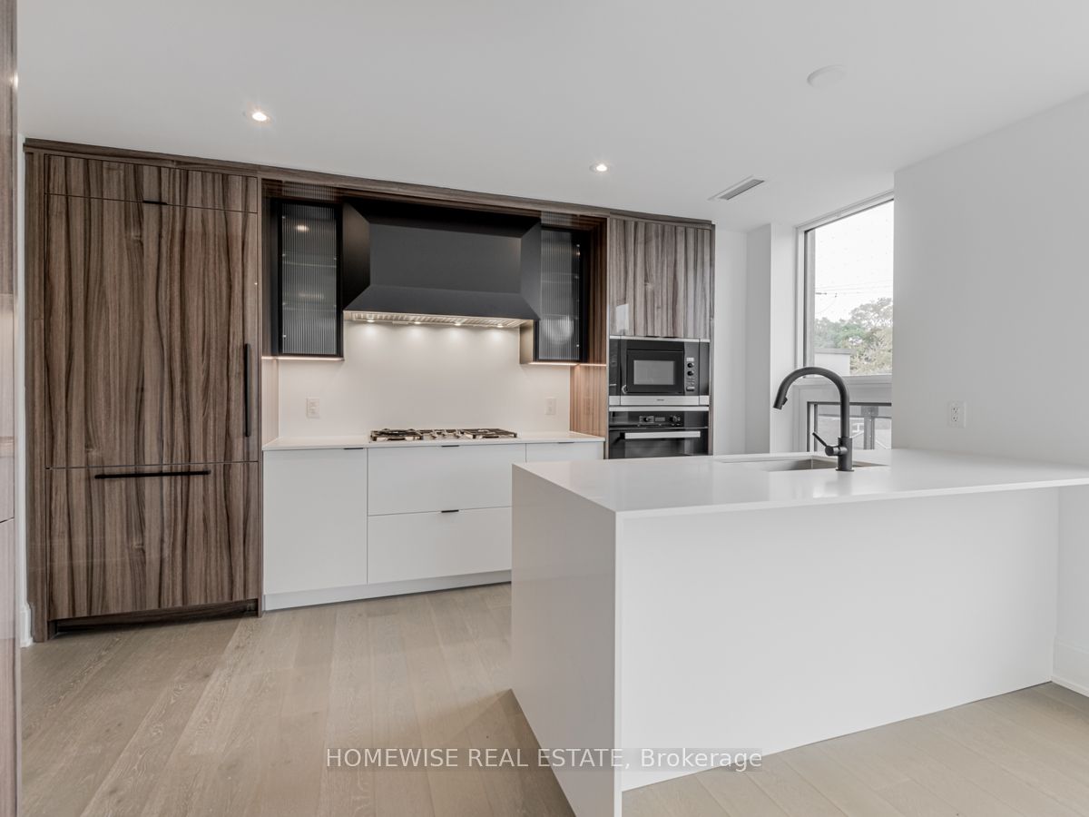 355 Bedford Park Avenue, #305