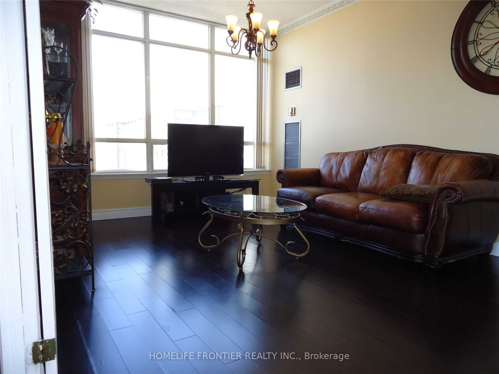 7 Bishop Avenue, #2401