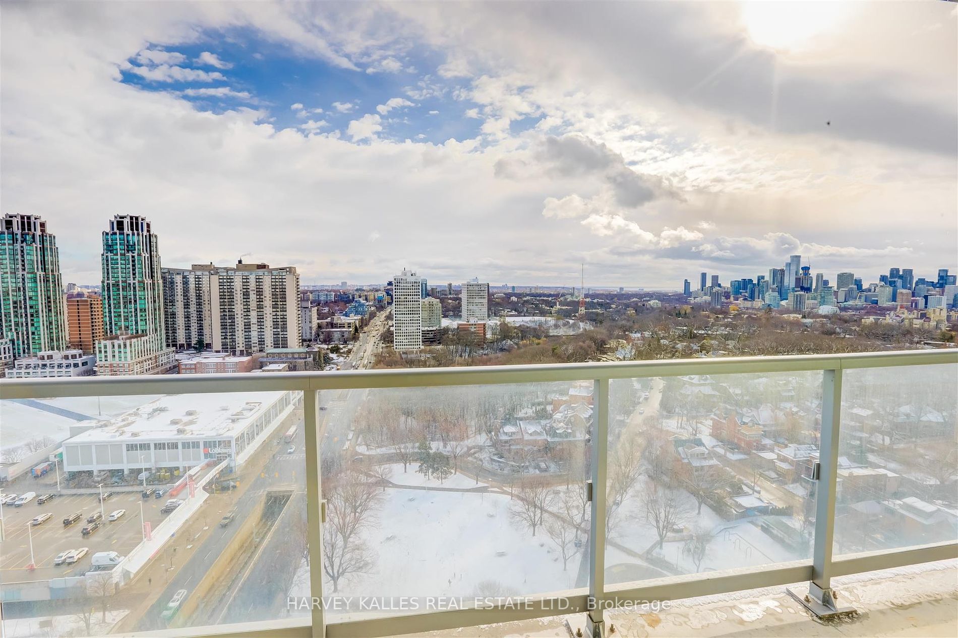 501 St Clair Ave W, #1905