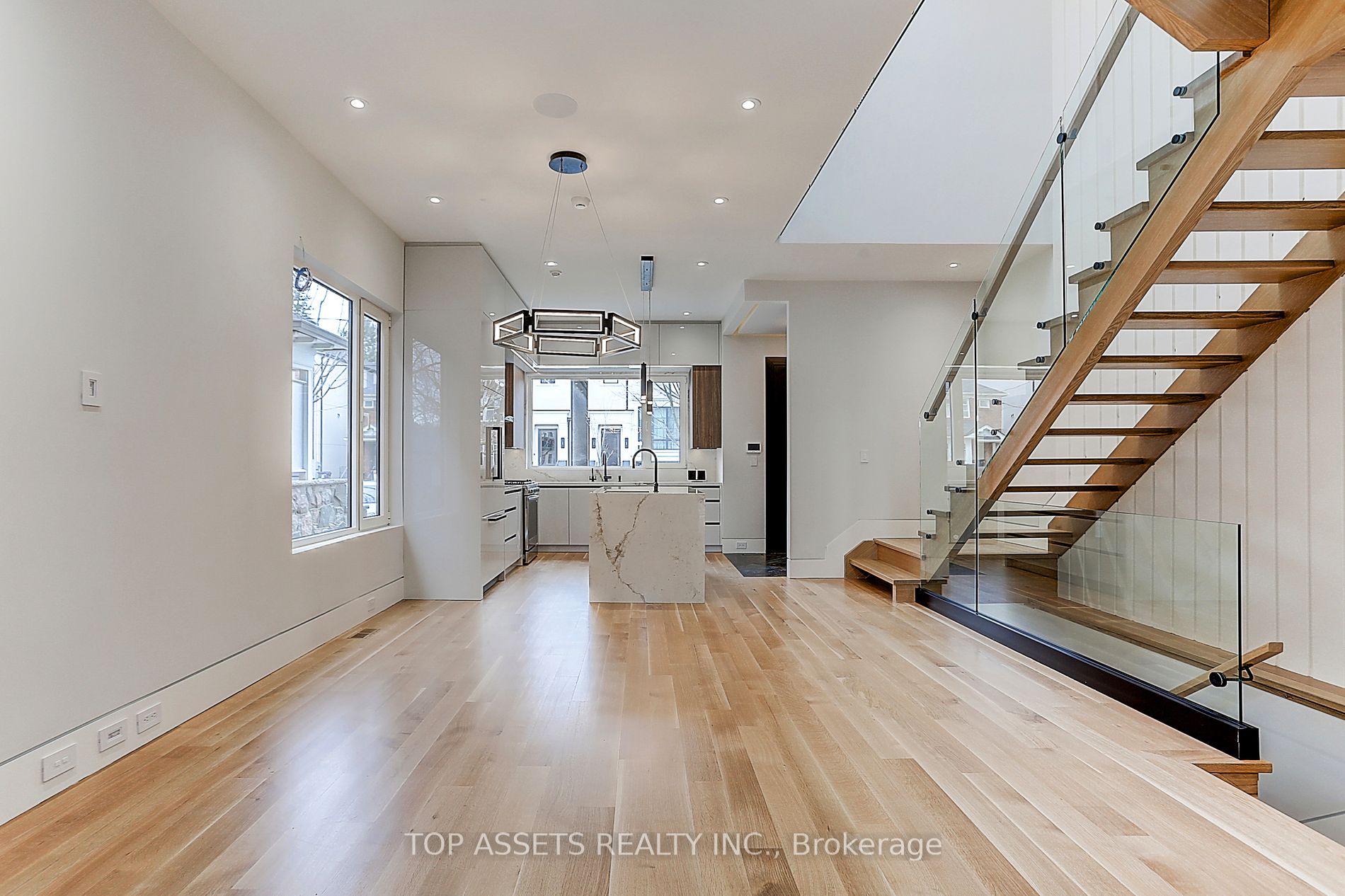 189 Wanless Avenue