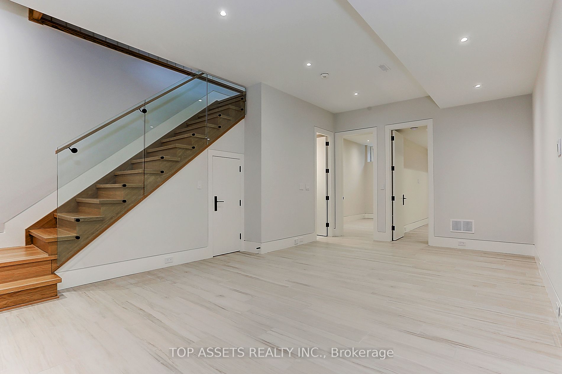 189 Wanless Avenue