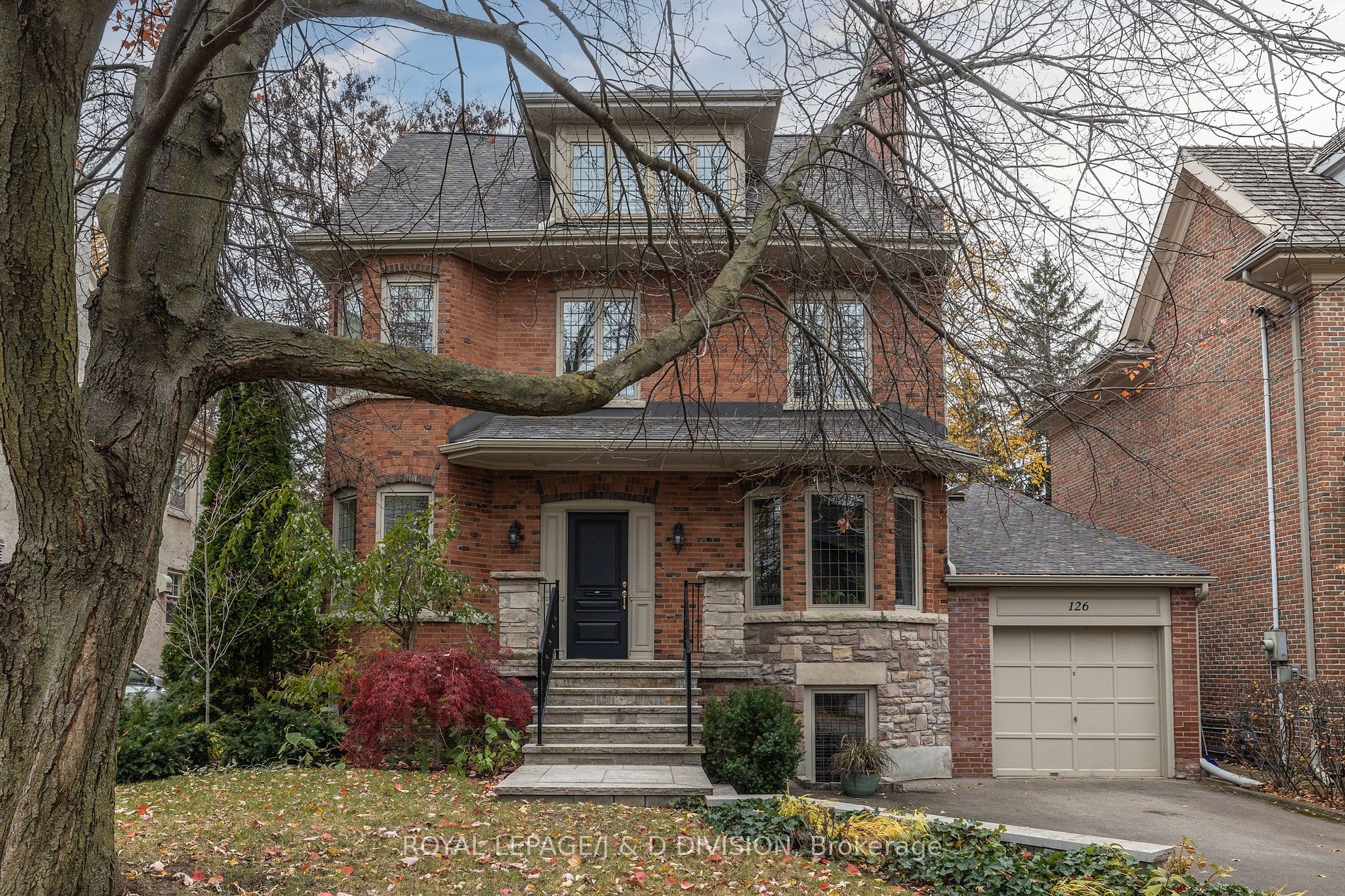 126 St. Leonard's Ave