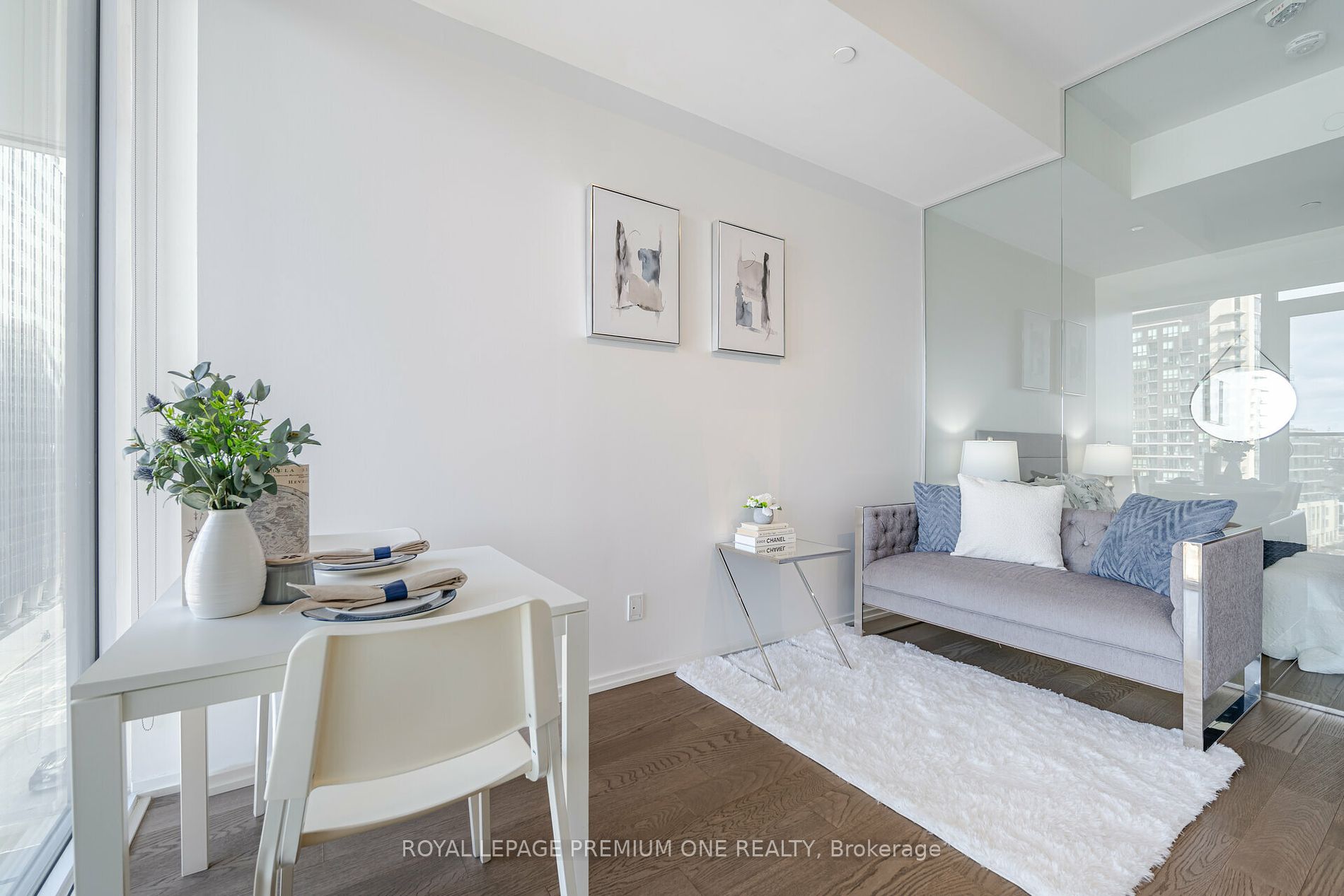 8 Hillsdale Avenue, #923