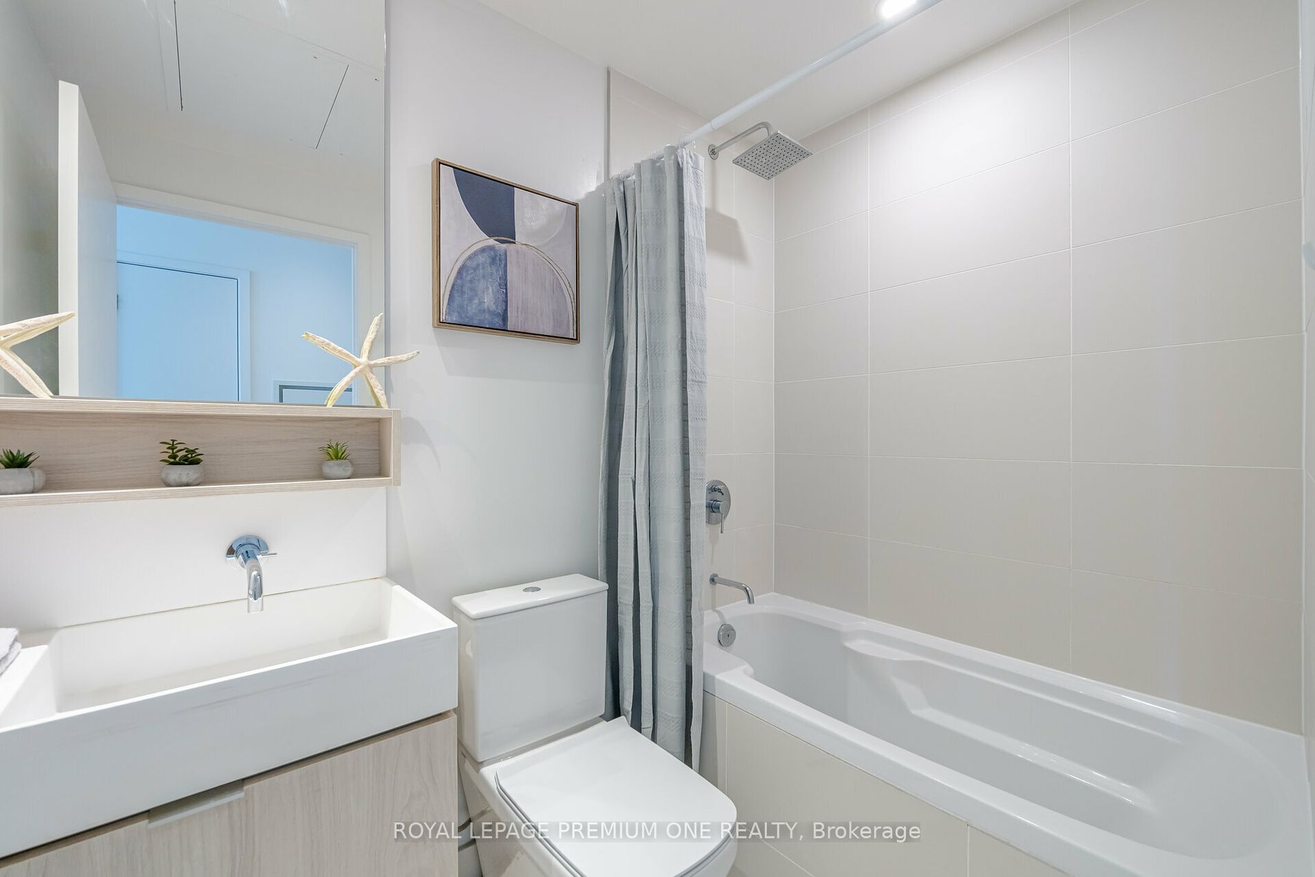 8 Hillsdale Avenue, #923
