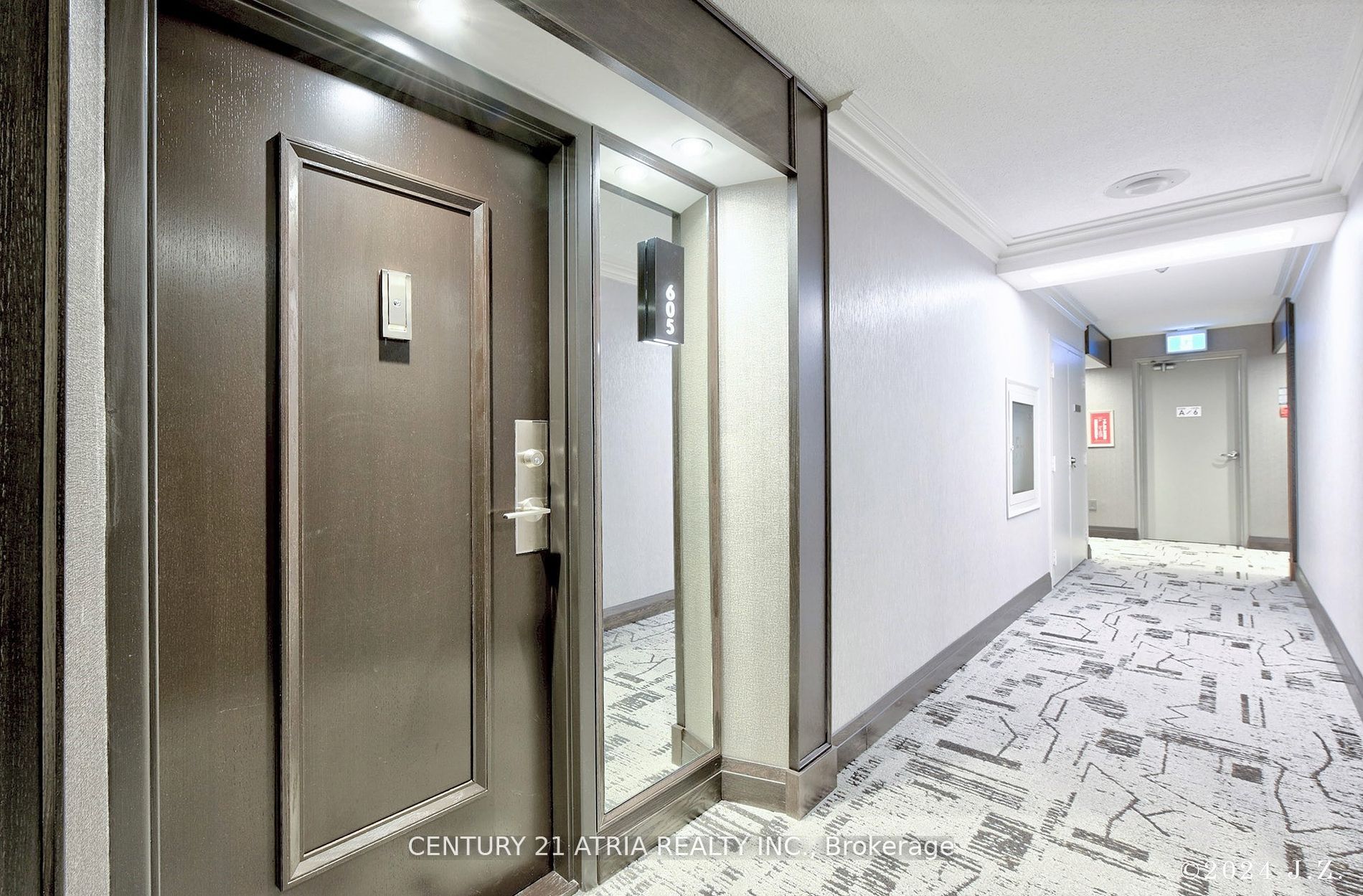 55 Skymark Drive, #605
