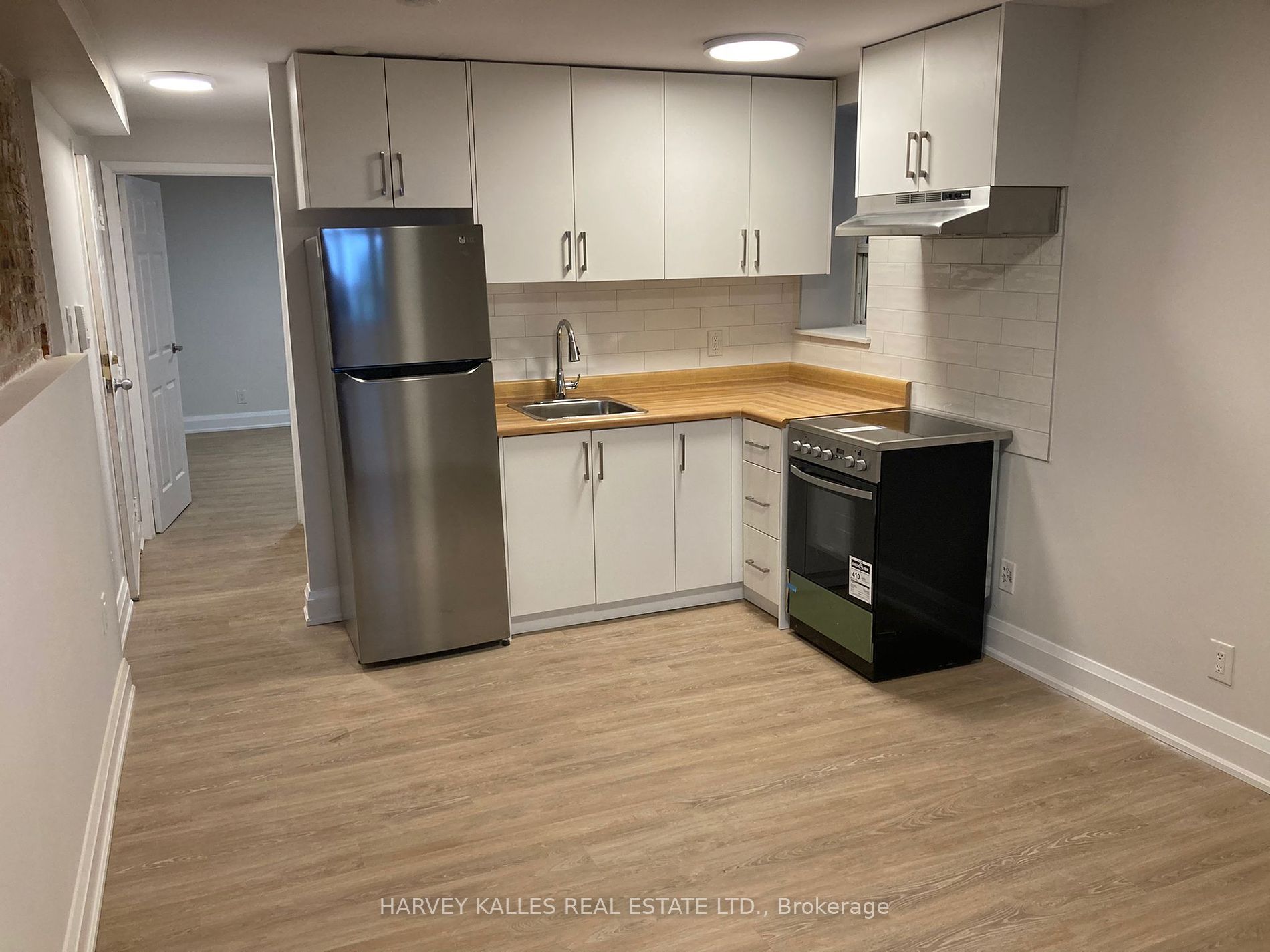 399 Dupont St, #104