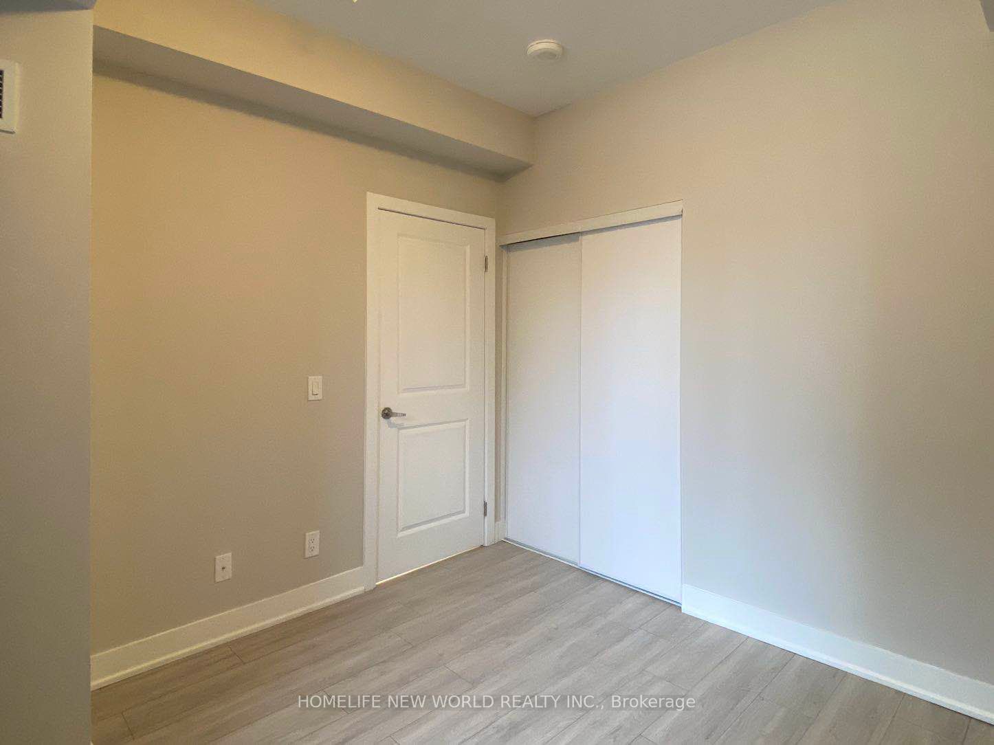 7 Kenaston Gardens, #126