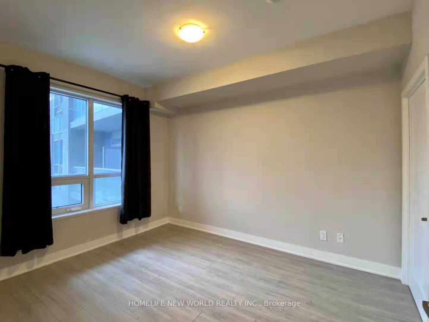 7 Kenaston Gardens, #126