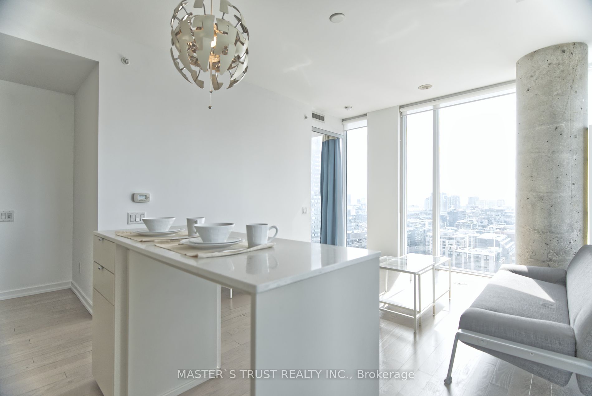 101 Peter St, #2511