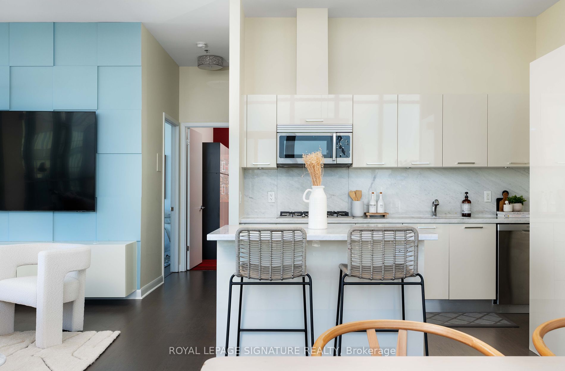 375 King St W, #Ph3508