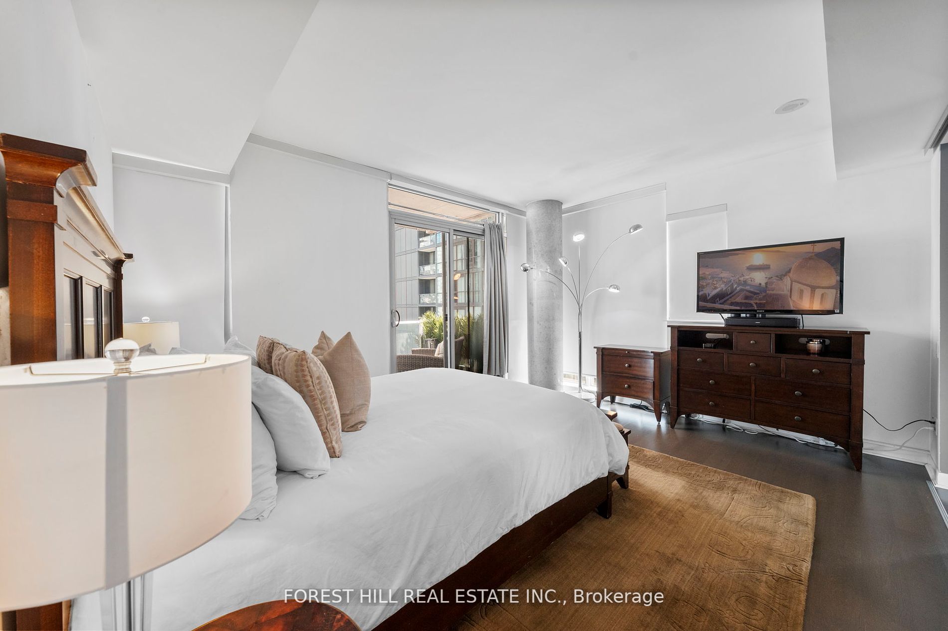 375 King St W, #2603