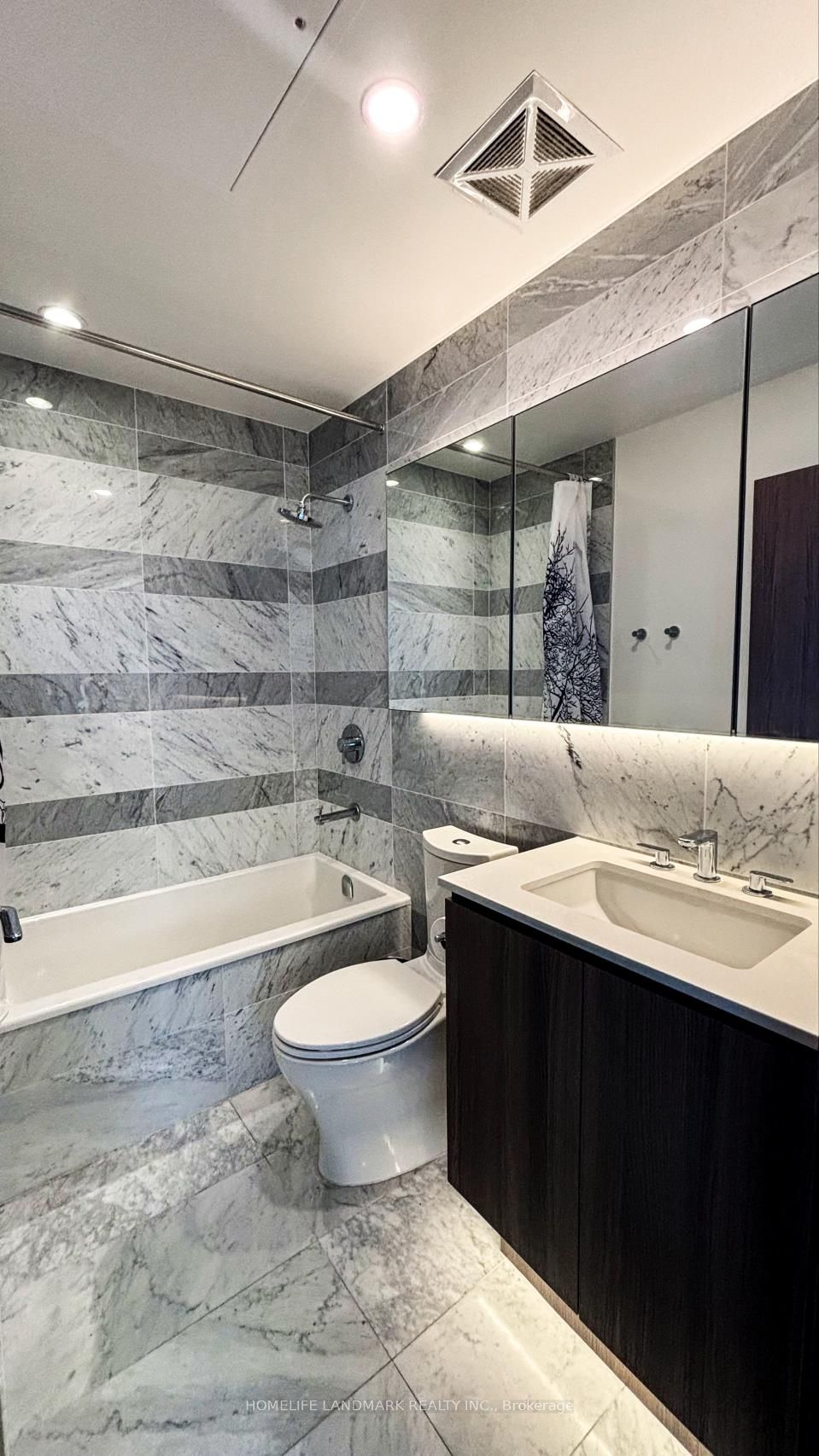 19 Bathurst Street #2906