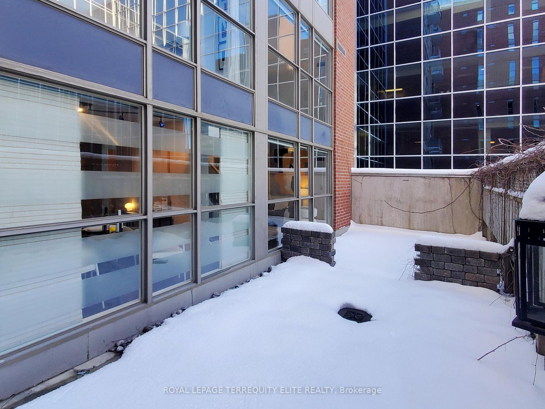 18 Merton Street, #314