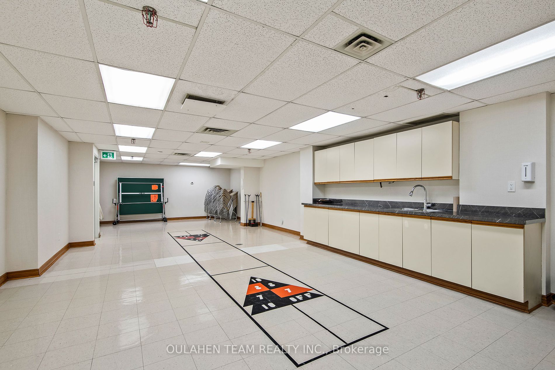 955 Millwood Road, #217