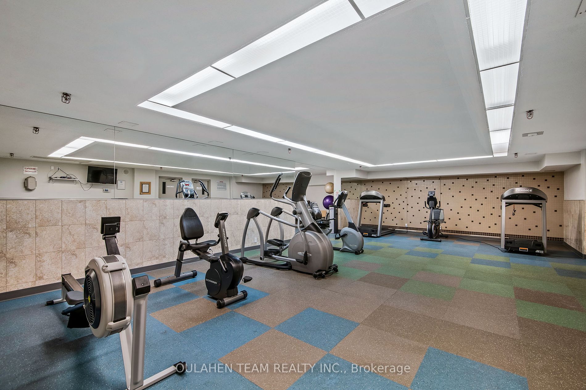 955 Millwood Road, #217