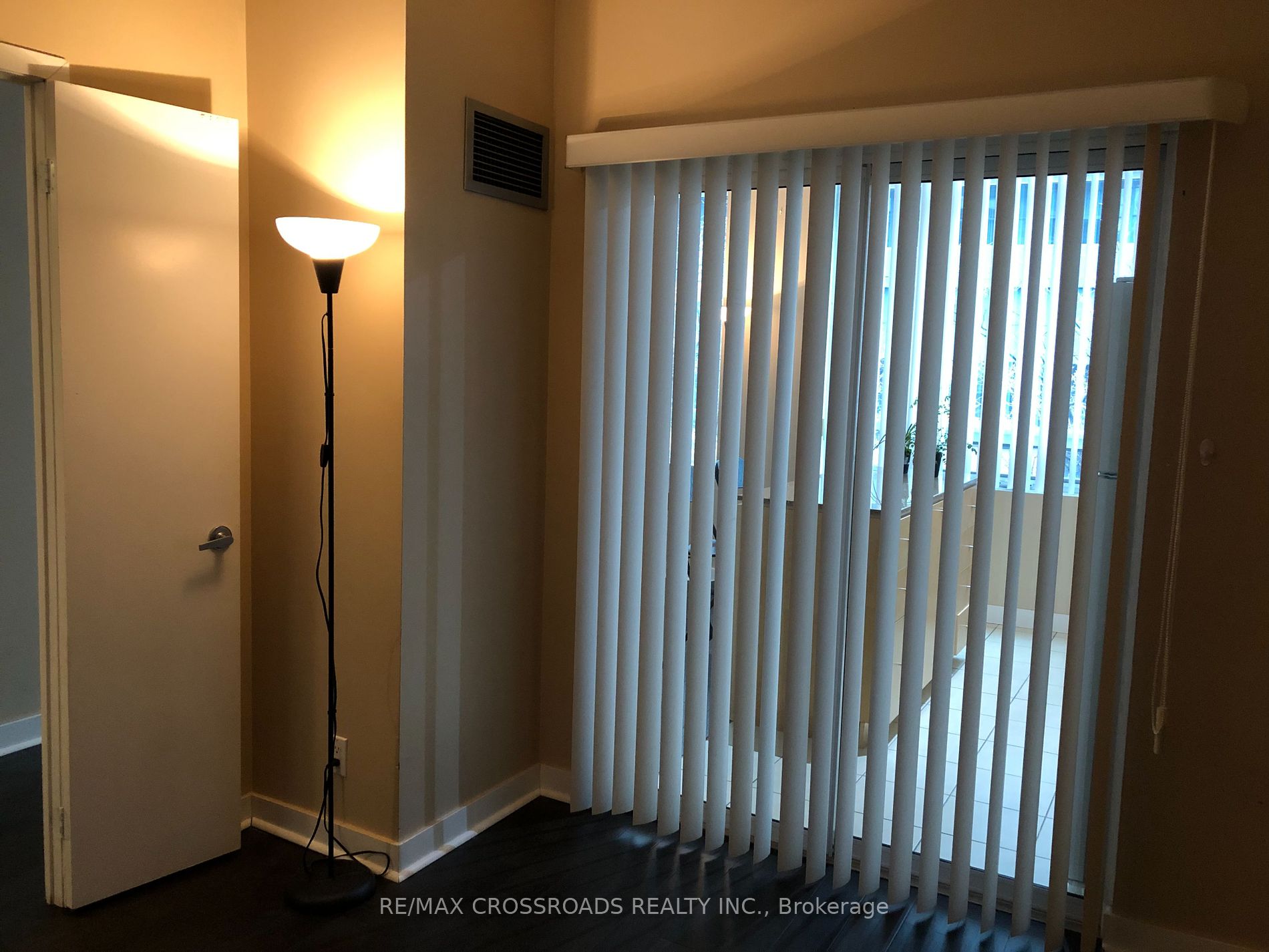 373 Front Street W, #205
