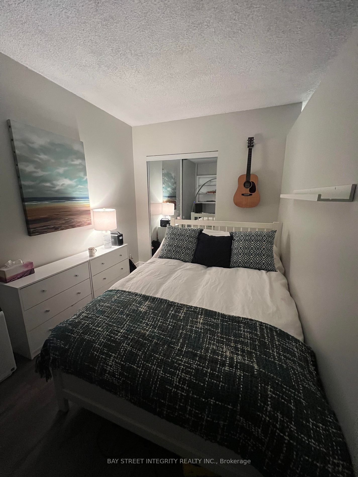 33 Harbour Square, #3013