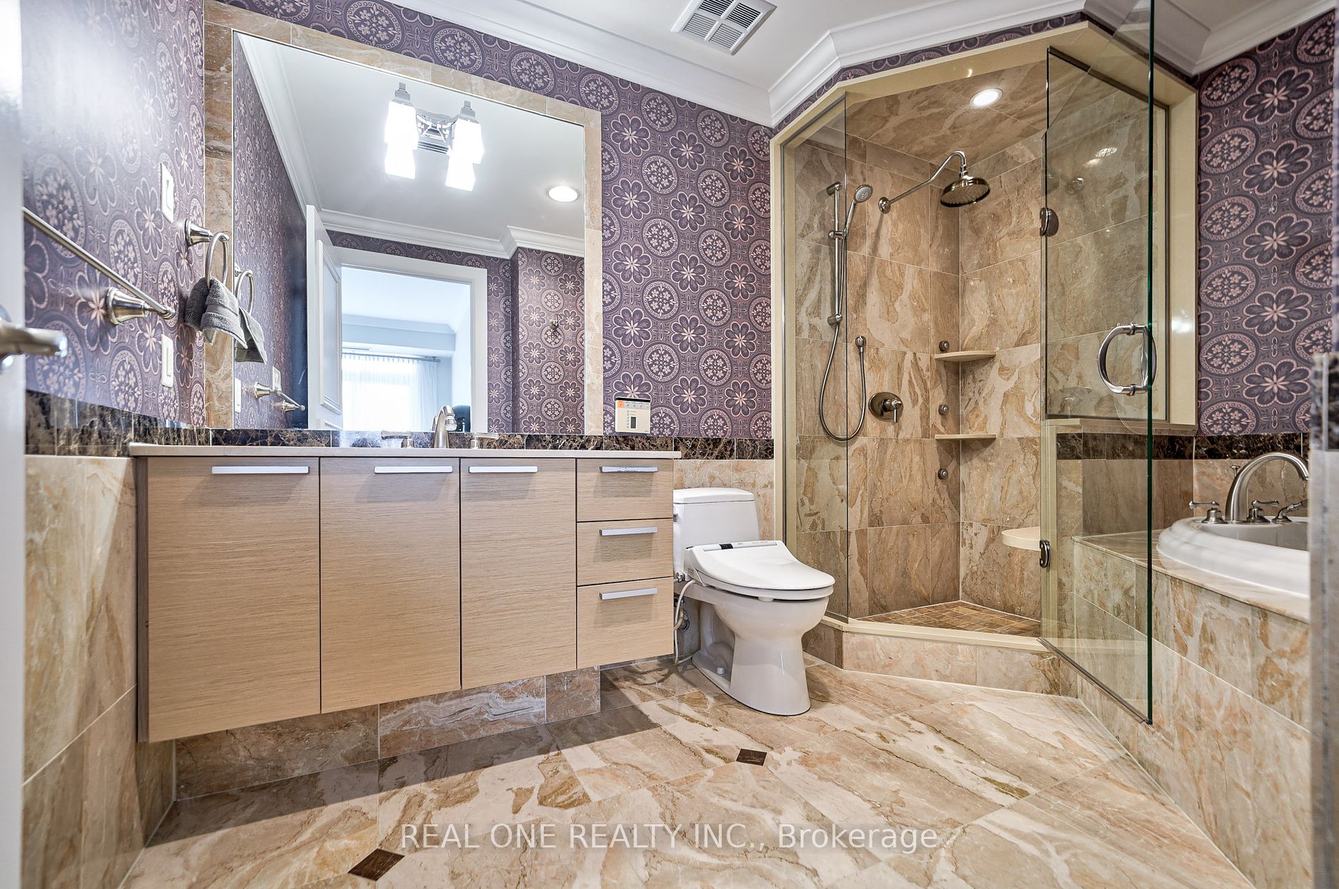 662 Sheppard Avenue E, #1203