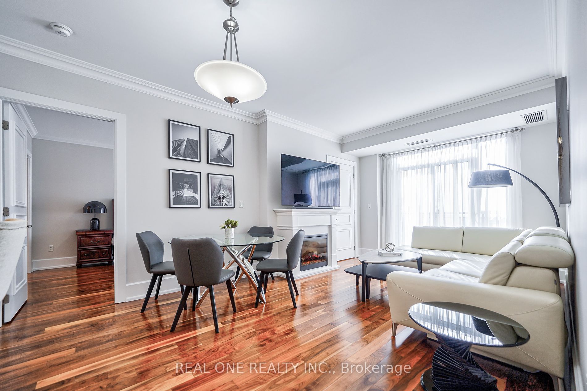 662 Sheppard Avenue E, #1203