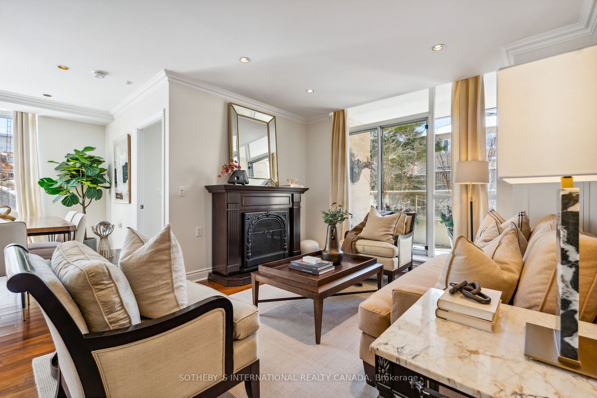 1750 Bayview Ave, #204