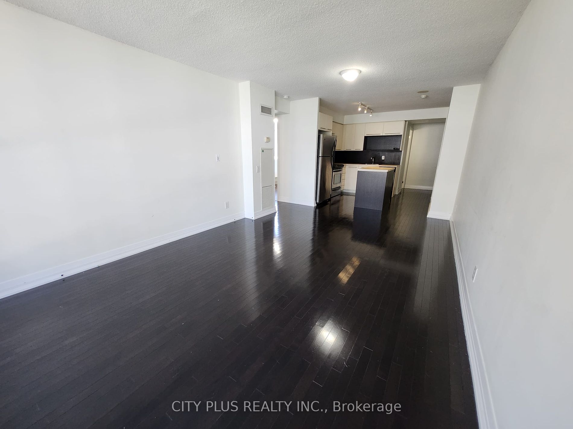 25 Carlton St, #1810