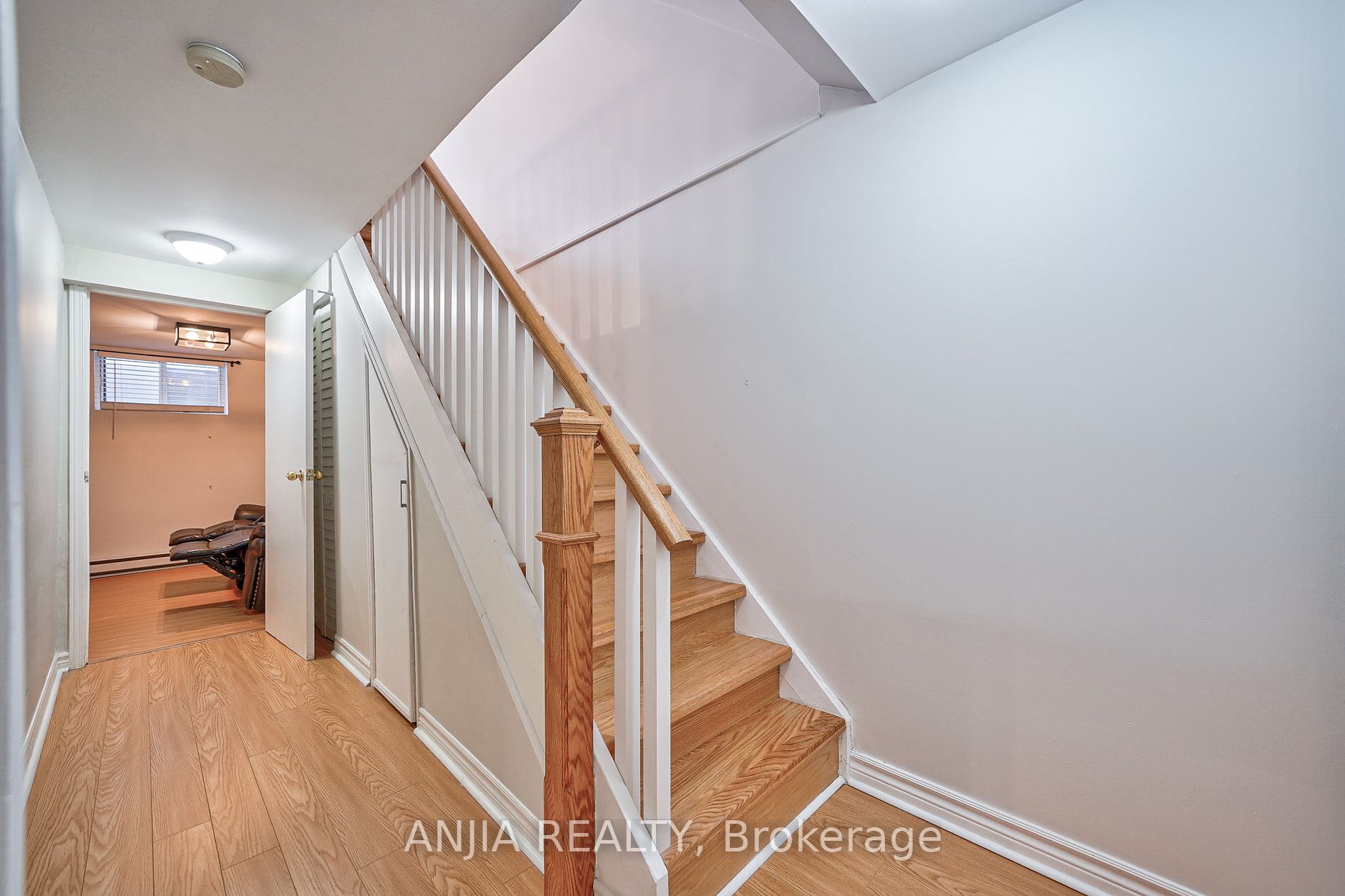 32 Thorny Vineway, #15