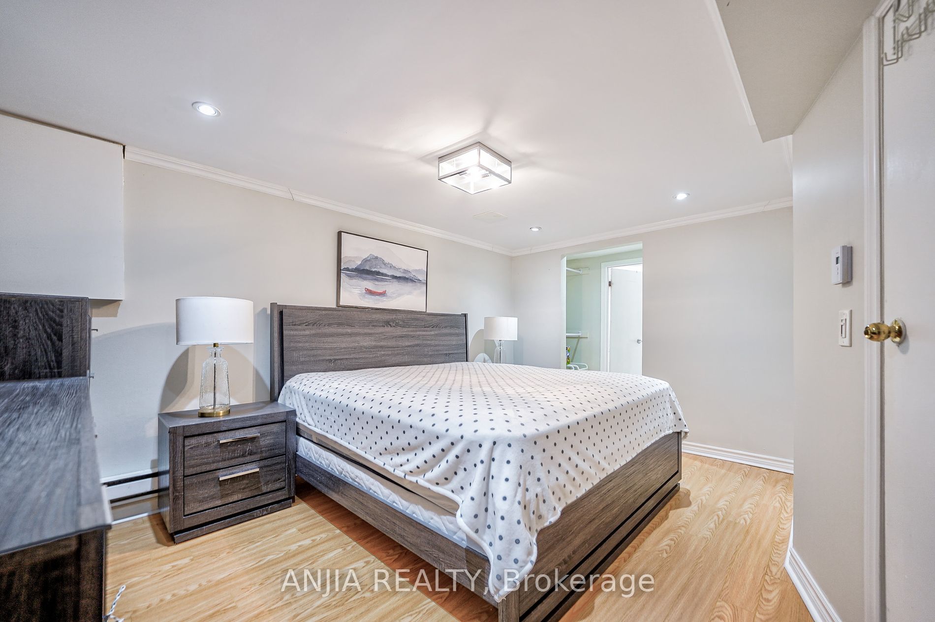 32 Thorny Vineway, #15