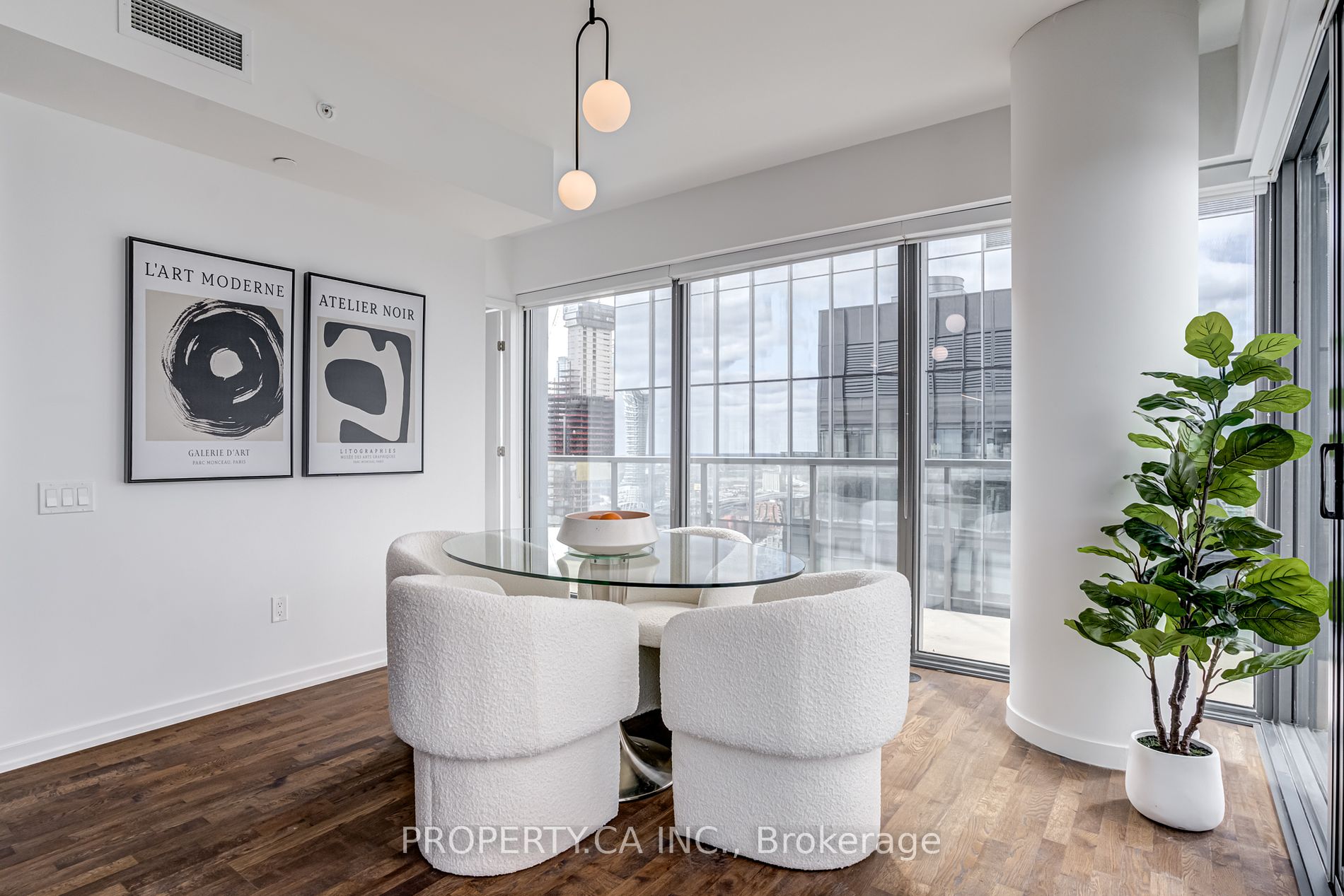 60 Colborne St, #2503